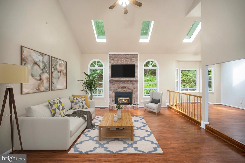 Stafford, Virginia, 22554, United States, 5 Bedrooms Bedrooms, ,4 BathroomsBathrooms,Residential,For Sale,1938309
