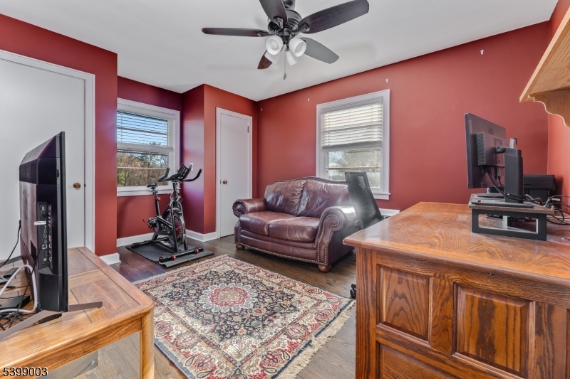 Boonton, New Jersey, 07005, United States, 3 Bedrooms Bedrooms, ,2 BathroomsBathrooms,Residential,For Sale,1998669