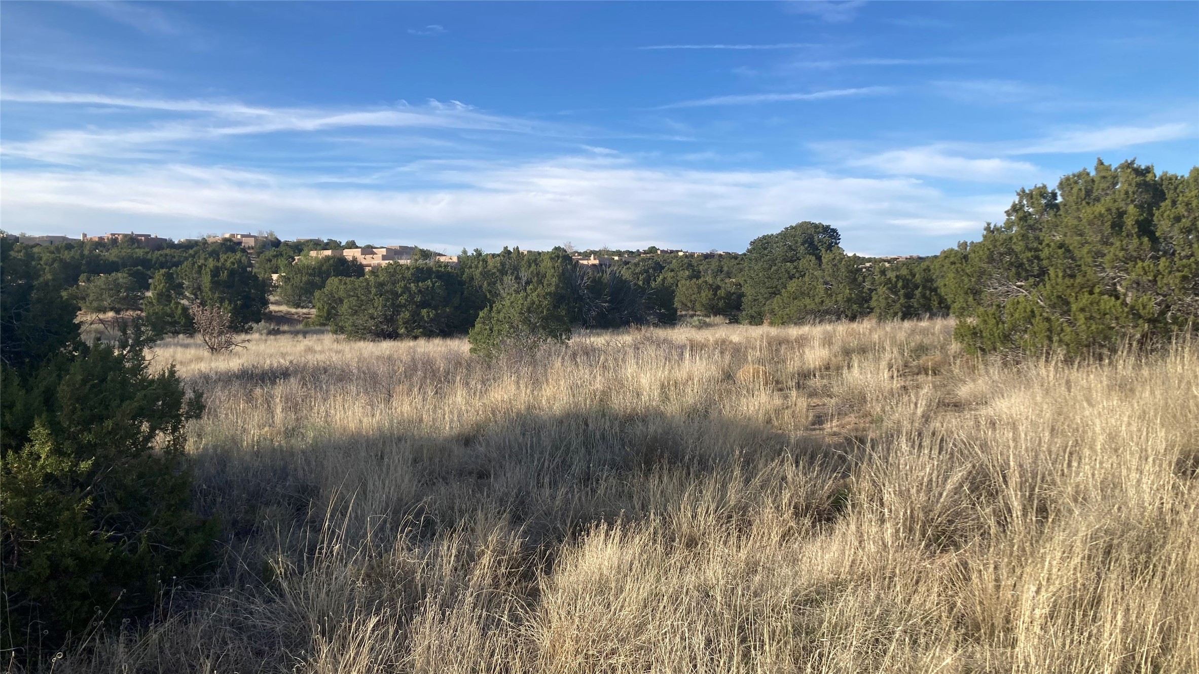  99 & 102 Centaurus Ranch Road - 物件實景