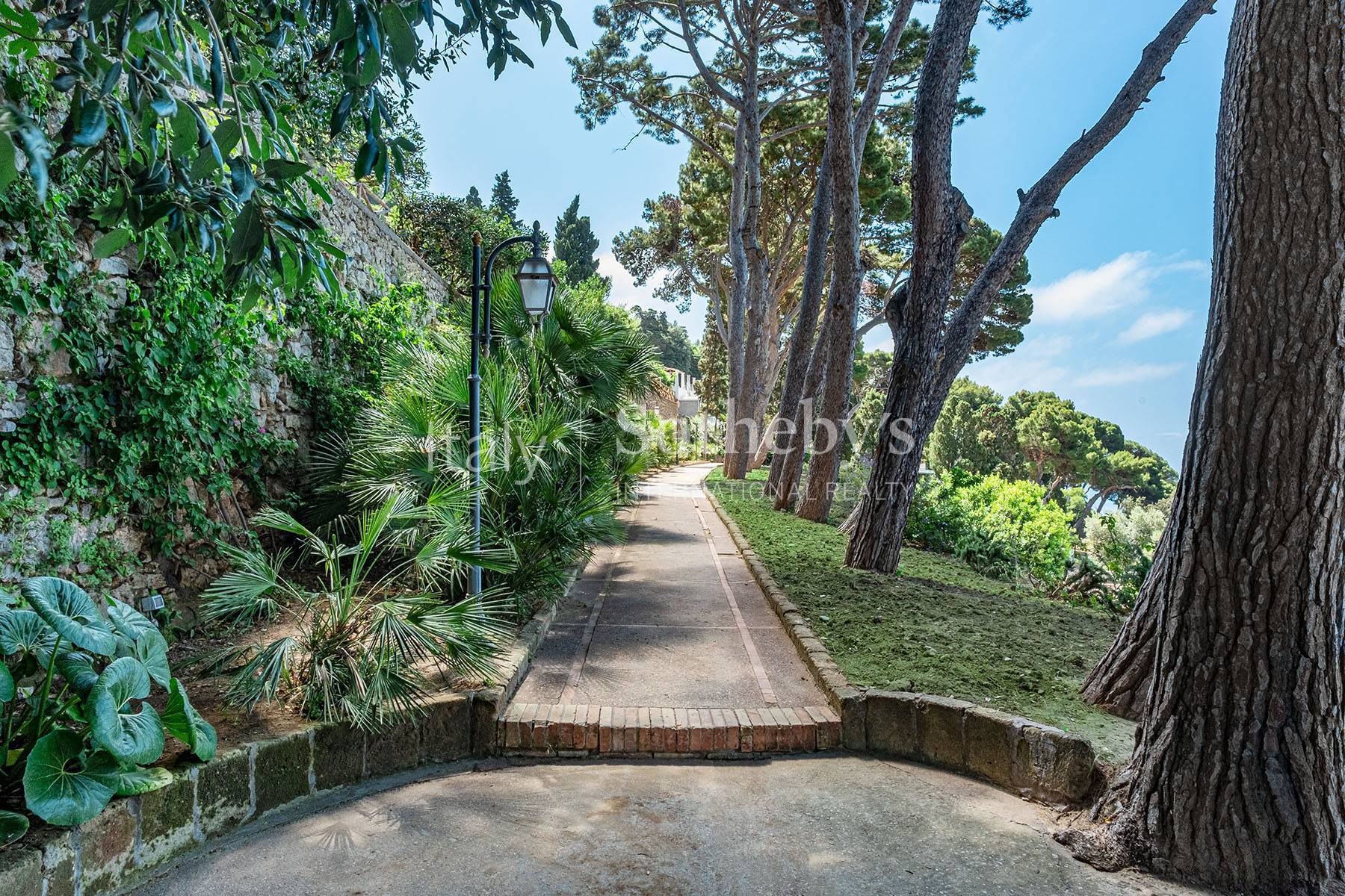  Monumental historic estate in the heart of Capri - 物件實景