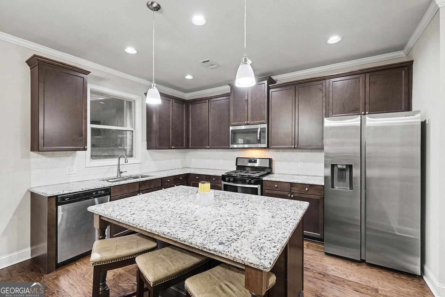 Braselton, Georgia, 30517, United States, 4 Bedrooms Bedrooms, ,4 BathroomsBathrooms,Residential,For Sale,2006577