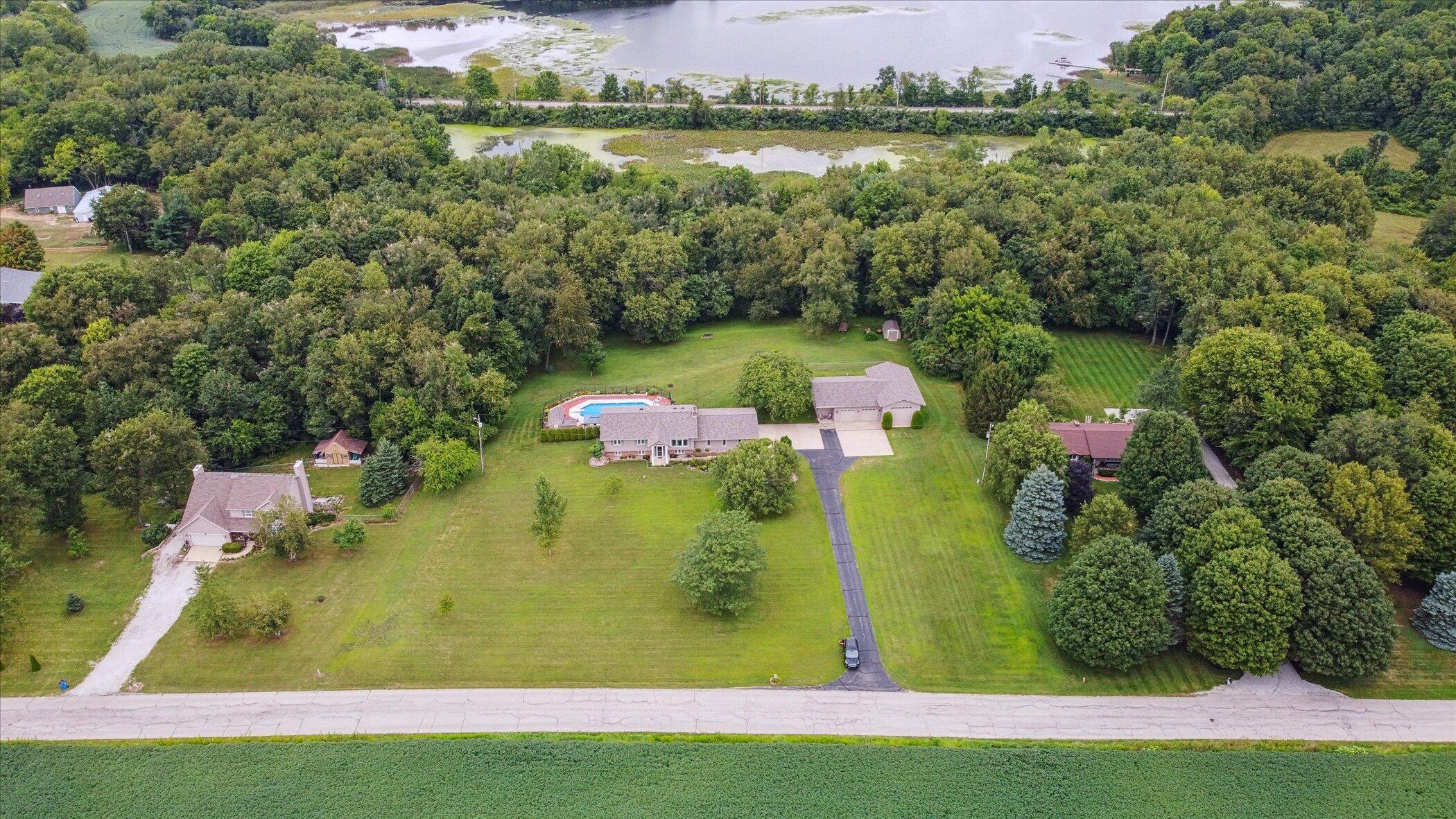 New Carlisle, Indiana, 46552, United States, 4 Bedrooms Bedrooms, ,2 BathroomsBathrooms,Residential,For Sale,1924883