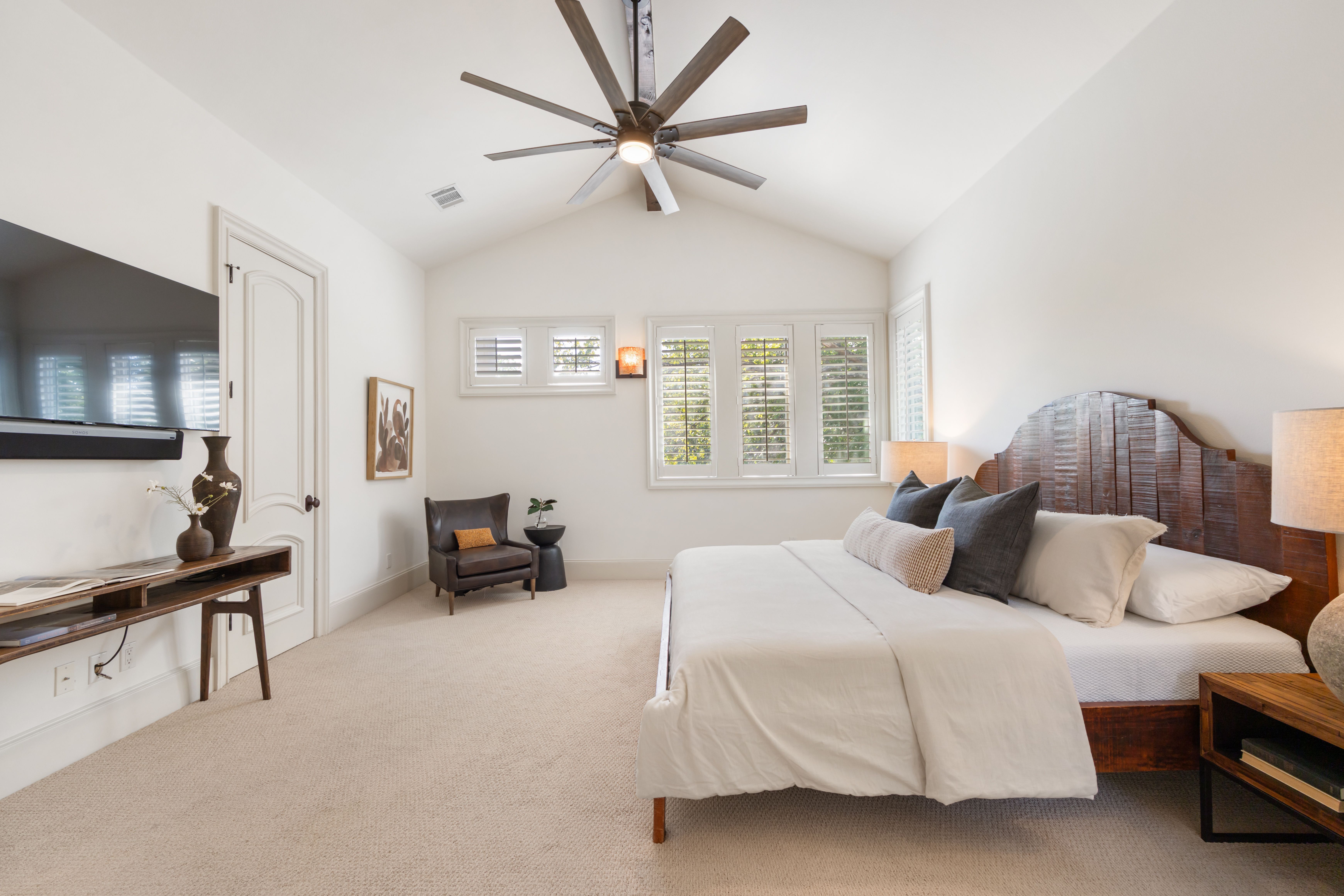  Refined Barton Hills Living  Private Garage  Exceptional 78704 Location - 物件實景