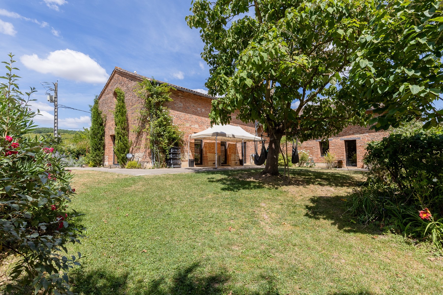  Property on the banks of the Tarn, ideal for events - 物件實景