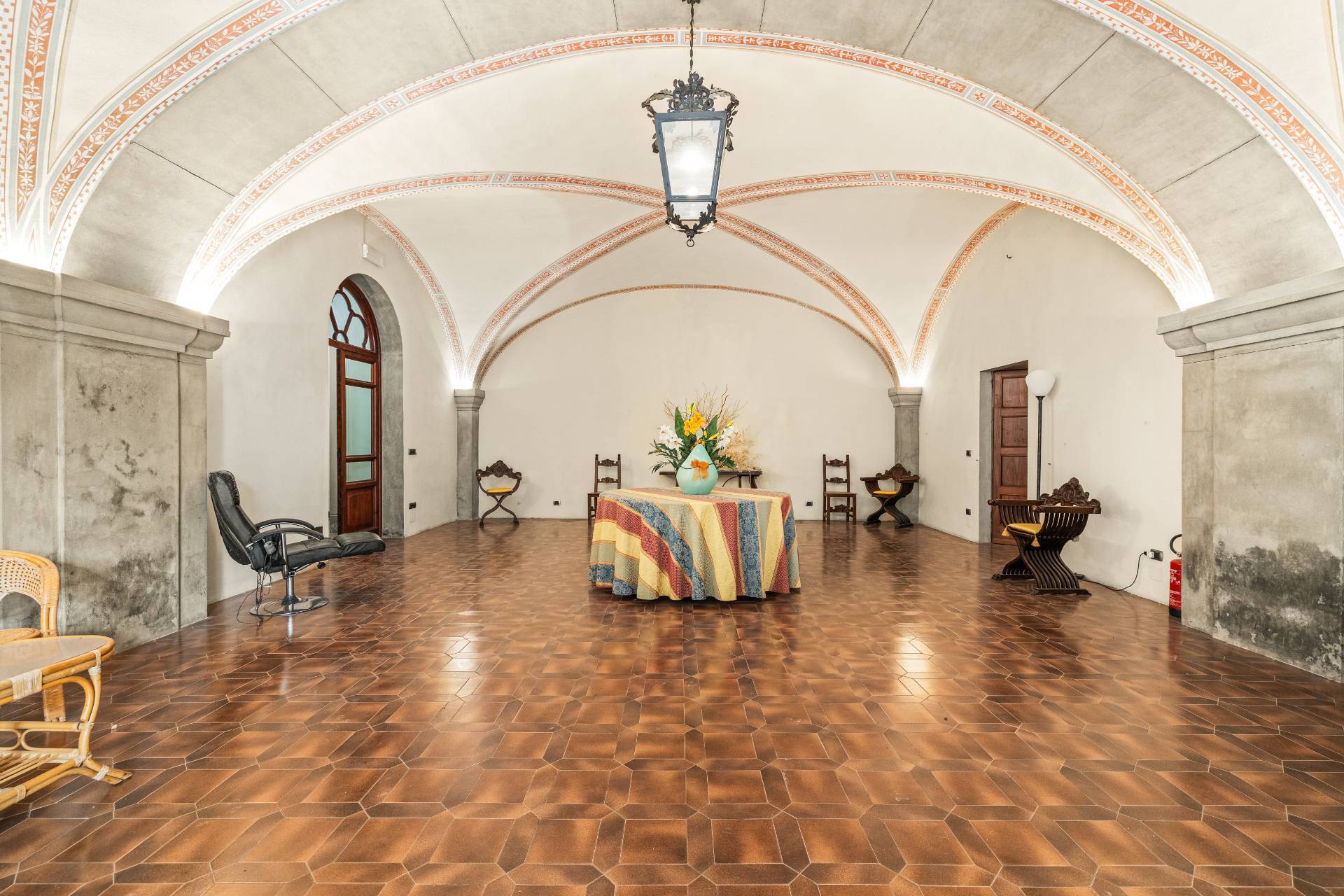 Reggello, Firenze, 50066, IT, 16 Bedrooms Bedrooms, ,15 BathroomsBathrooms,Residential,For Sale,1990362