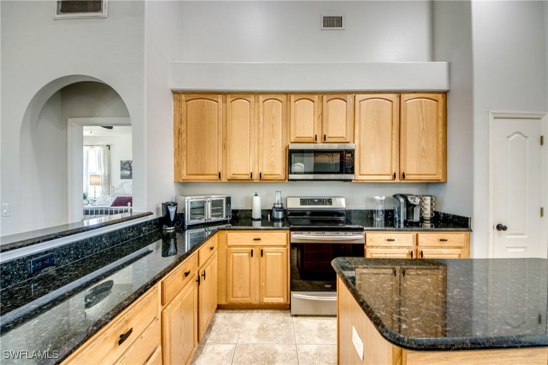 Cape Coral, Florida, 33909, United States, 4 Bedrooms Bedrooms, ,2 BathroomsBathrooms,Residential,For Sale,1870672