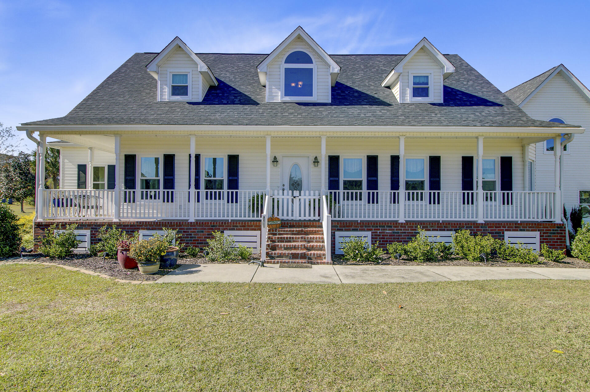 Cross, South Carolina, 29436, United States, 4 Bedrooms Bedrooms, ,3 BathroomsBathrooms,Residential,For Sale,1992832