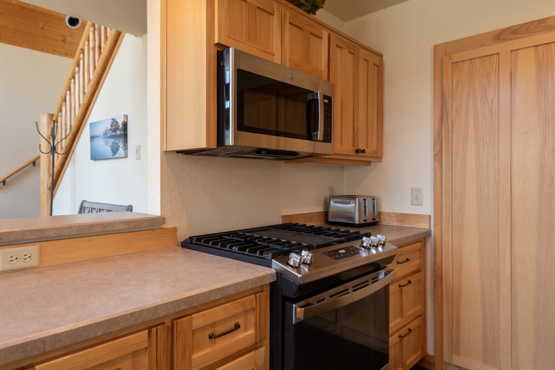  8578 Red Wing Lane Redmond, OR 97756 - 物件實景