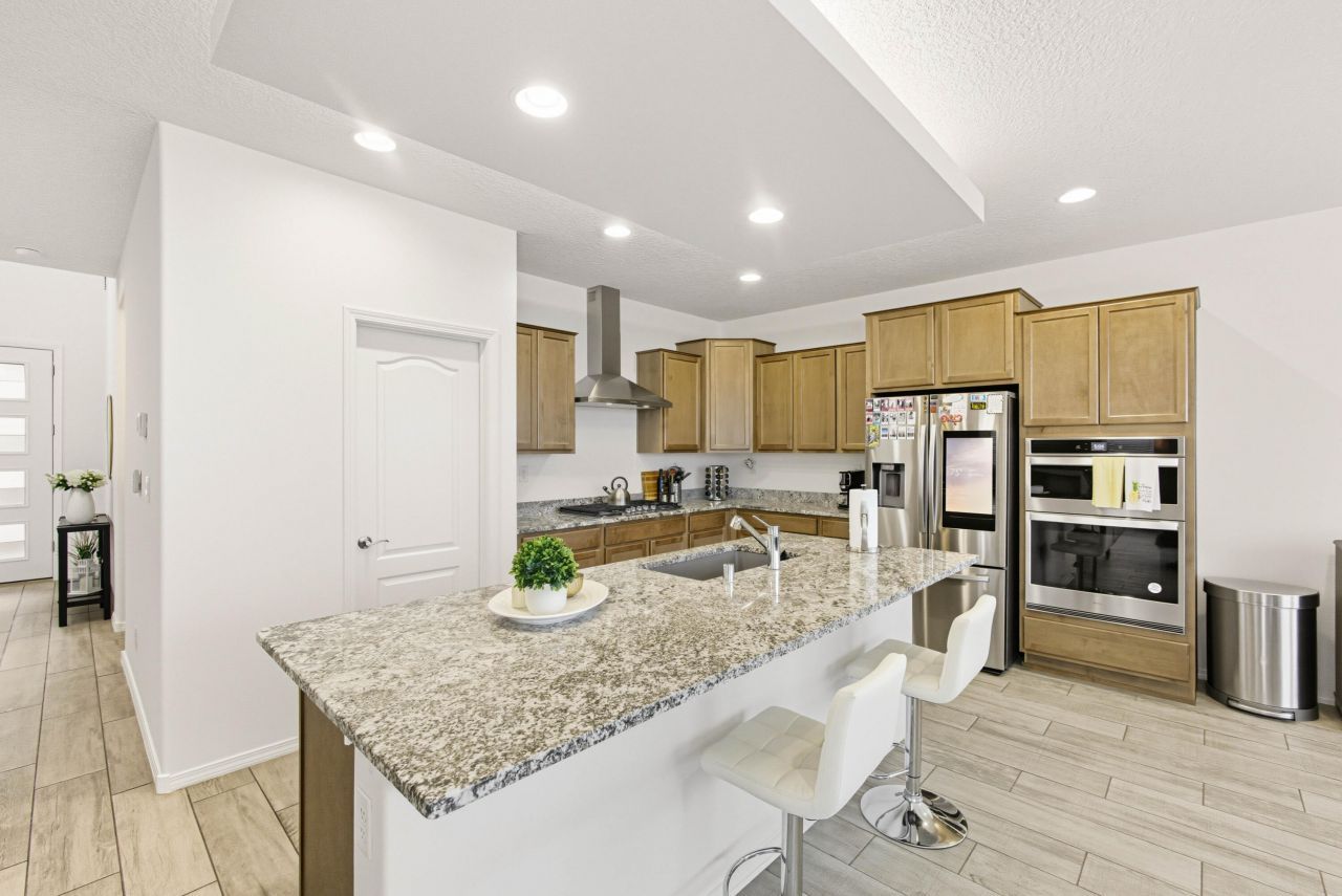 Albuquerque, New Mexico, 87120, United States, 5 Bedrooms Bedrooms, ,4 BathroomsBathrooms,Residential,For Sale,1957910