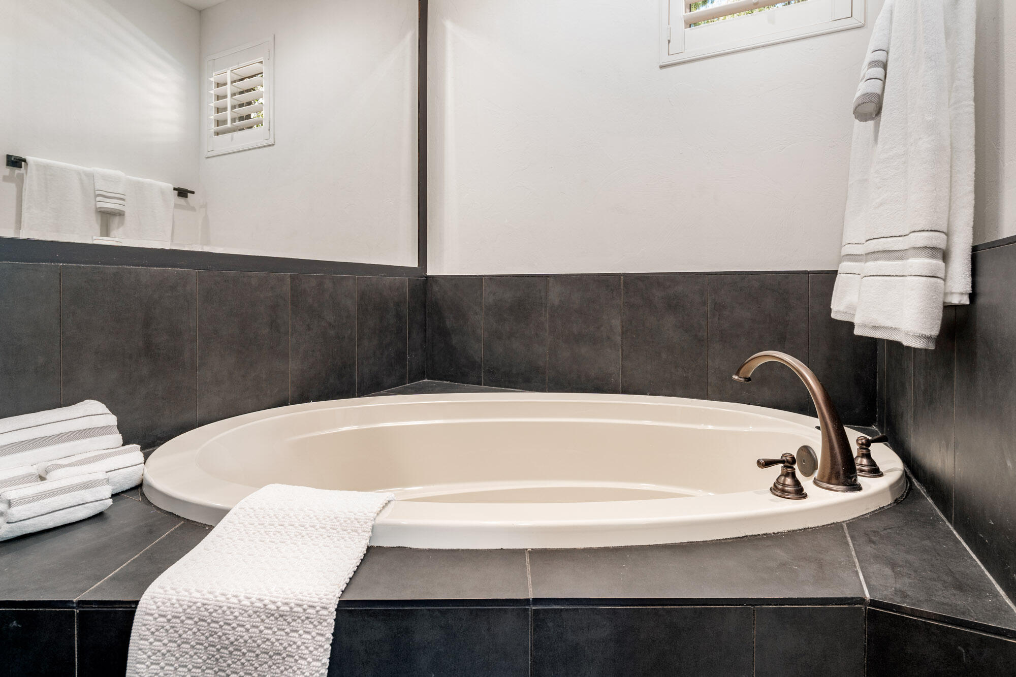 St George, Utah, 84770, United States, 2 Bedrooms Bedrooms, ,Residential,For Sale,1991910