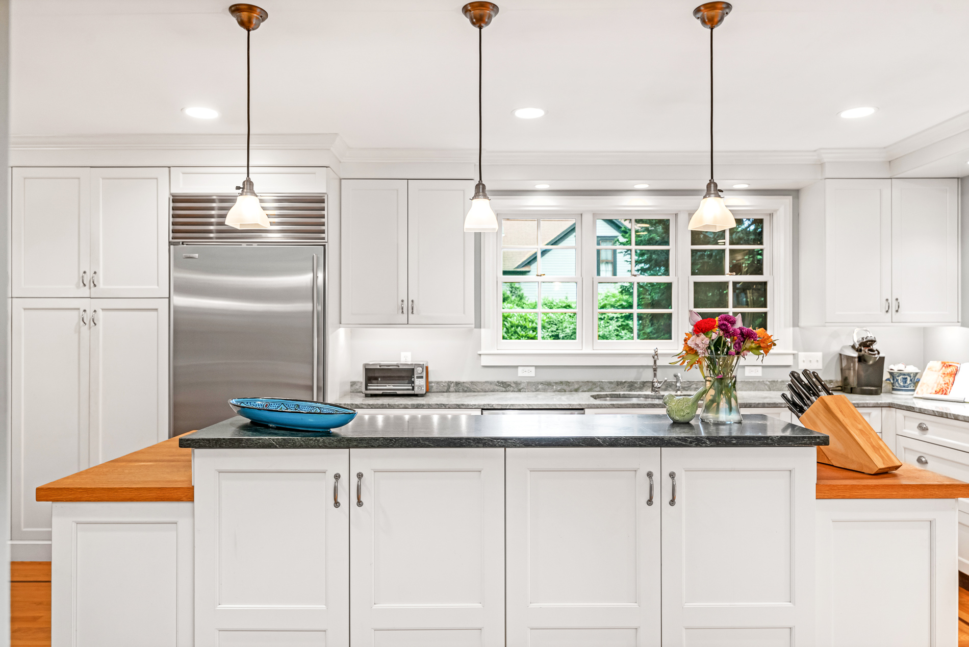  300 Kenyon Avenue, South Kingstown, RI, 02879 - 物件實景