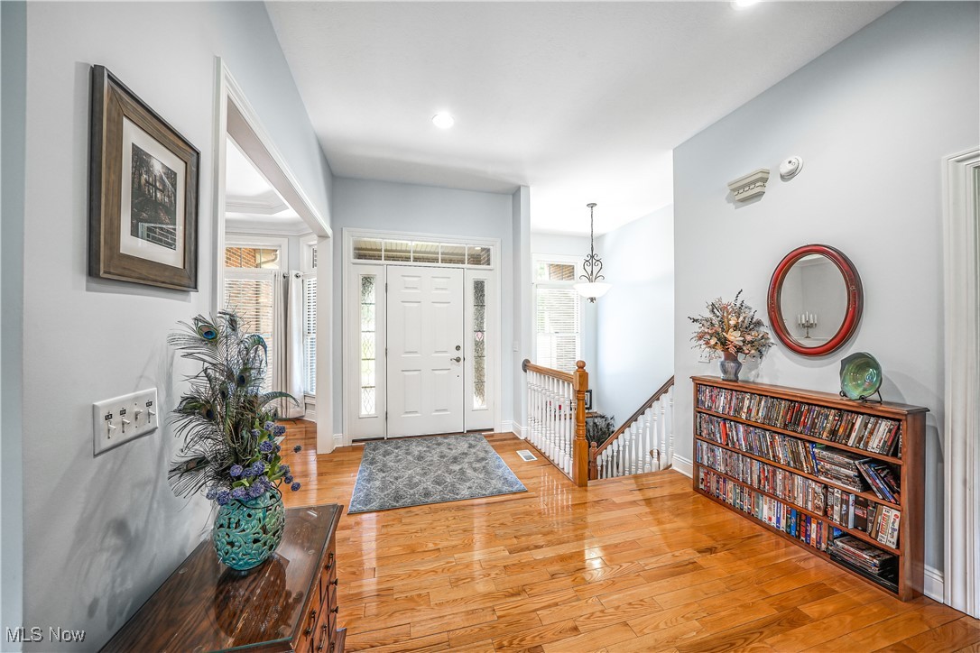 Garrettsville, Ohio, 44231, United States, 3 Bedrooms Bedrooms, ,3 BathroomsBathrooms,Residential,For Sale,1890626