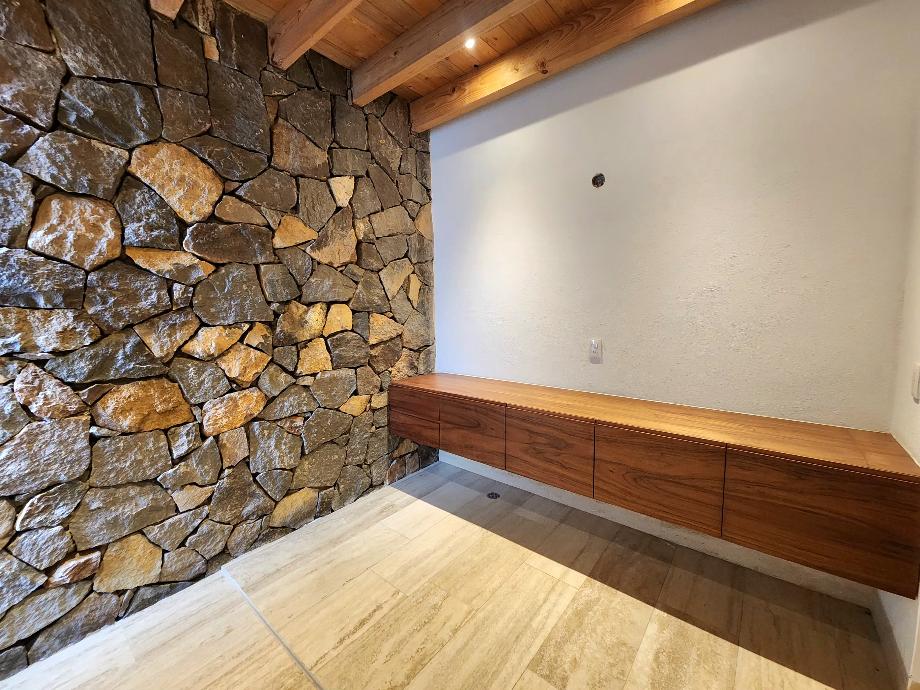 Valle de Bravo, Estado de México, 51200, Mexico, 4 Bedrooms Bedrooms, ,4 BathroomsBathrooms,Residential,For Sale,1722310