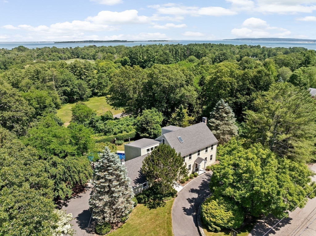 Duxbury, Massachusetts, 02332, United States, 5 Bedrooms Bedrooms, ,4 BathroomsBathrooms,Residential,For Sale,1876527