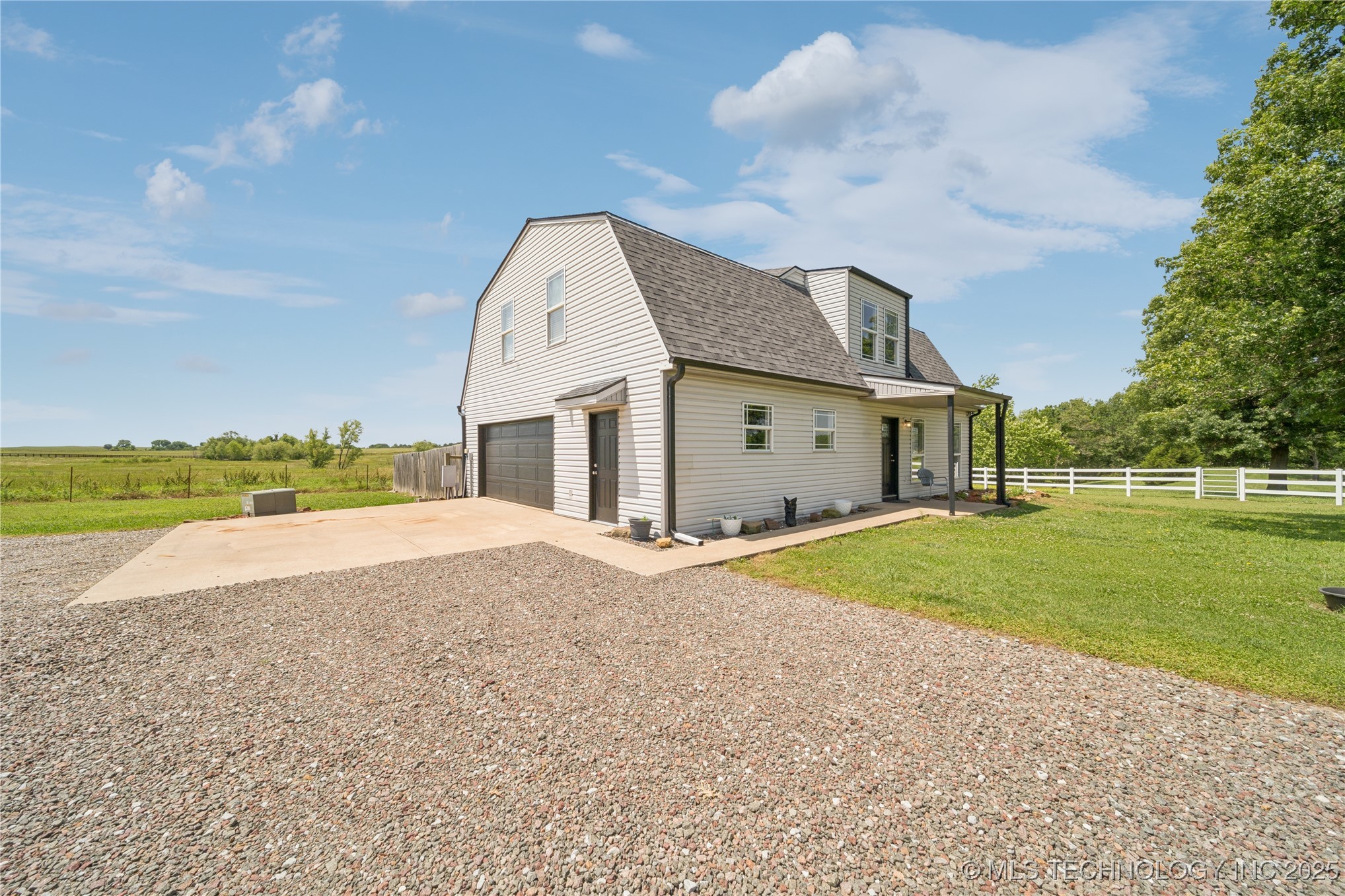 Inola, Oklahoma, 74036, United States, 3 Bedrooms Bedrooms, ,2 BathroomsBathrooms,Residential,For Sale,1848585