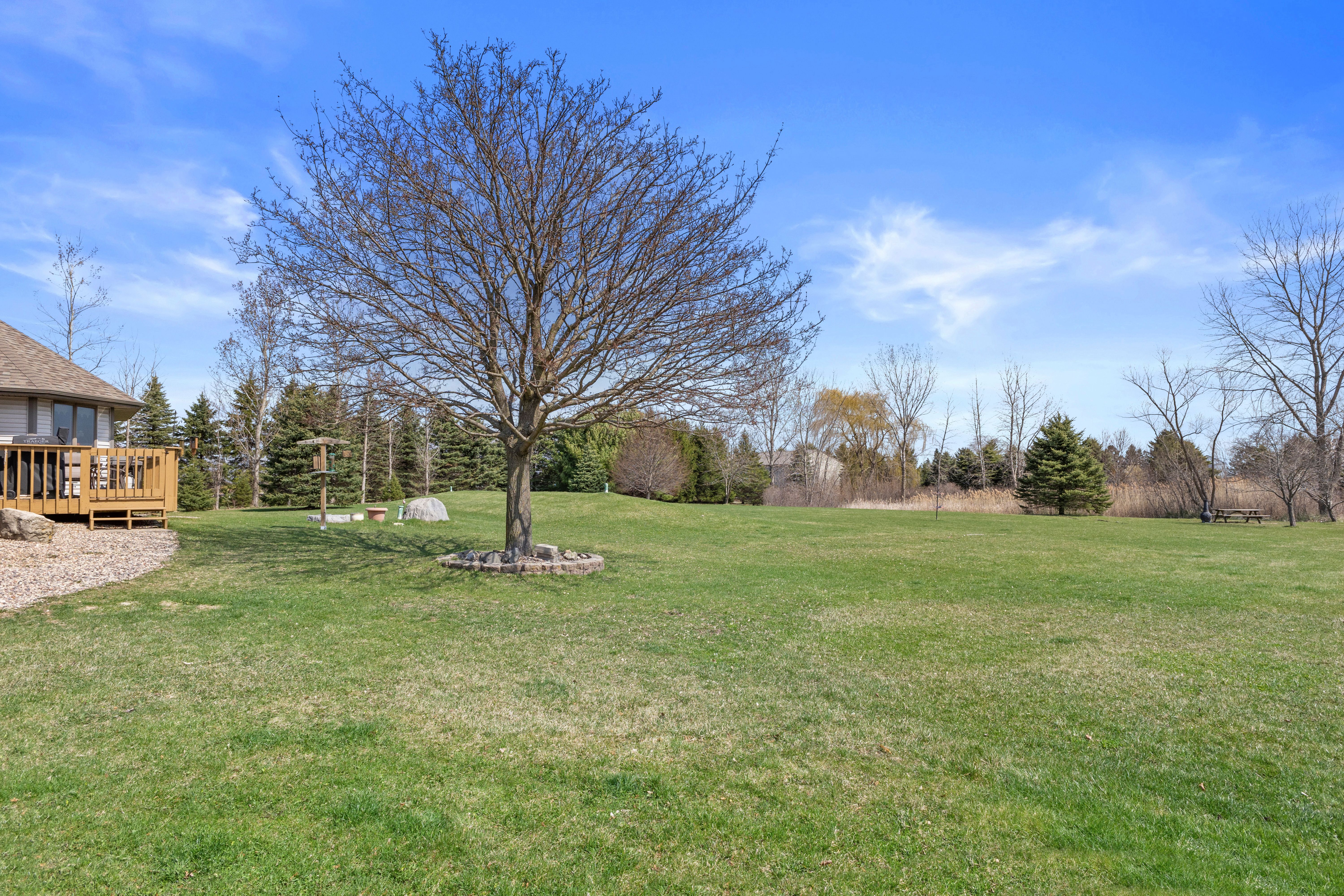  tranquil 3-acre homestead in union  grove - 物件實景