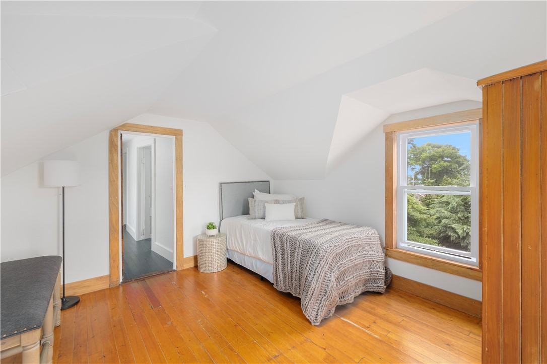 North Kingstown, Rhode Island, 02874, United States, 3 Bedrooms Bedrooms, ,2 BathroomsBathrooms,Residential,For Sale,1895355