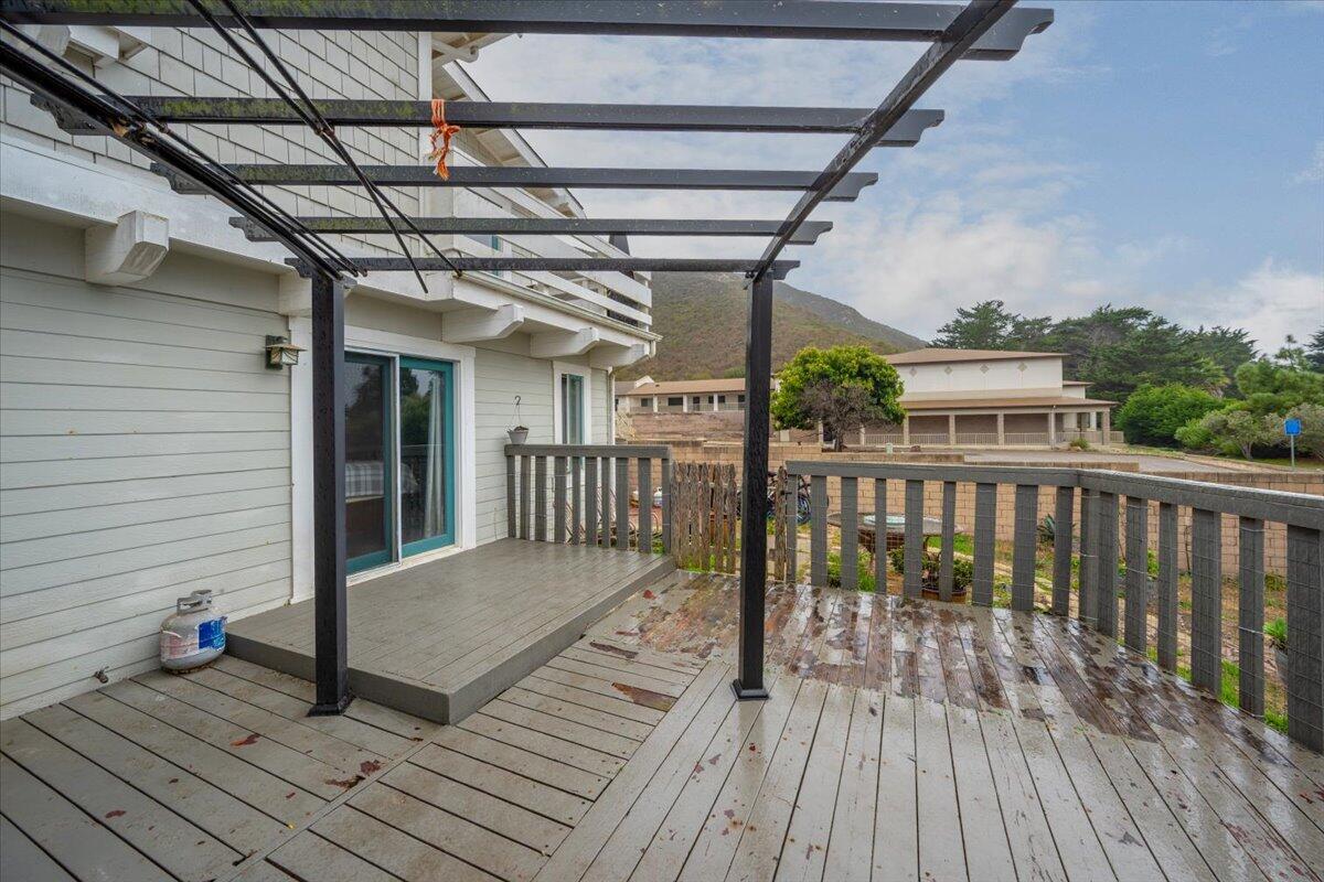 Lompoc, California, 93436, United States, 3 Bedrooms Bedrooms, ,4 BathroomsBathrooms,Residential,For Sale,1996759