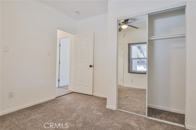 Los Angeles, California, 90001, United States, 4 Bedrooms Bedrooms, ,Residential,For Sale,1928071