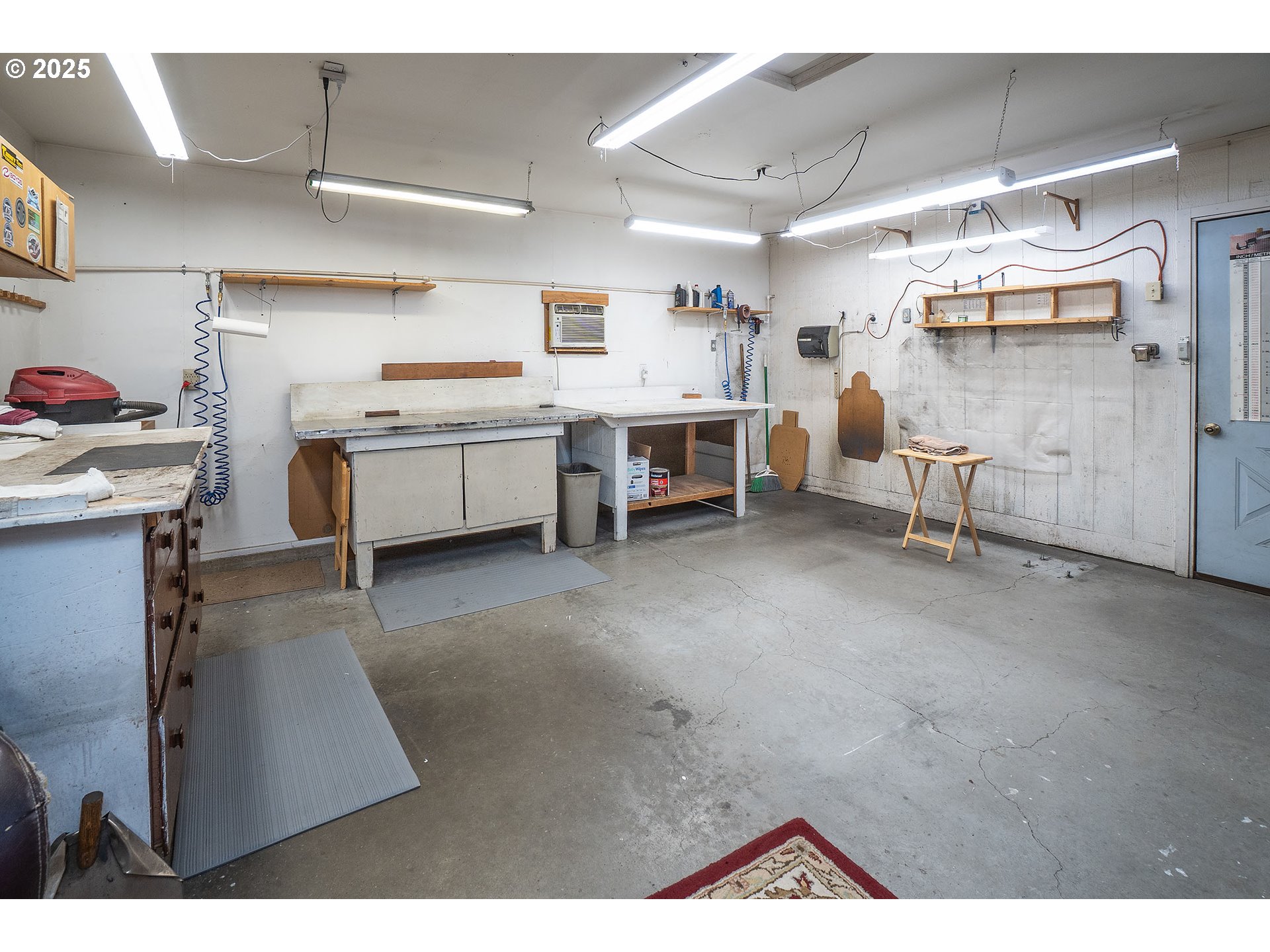 Terrebonne, Oregon, 97760, United States, 3 Bedrooms Bedrooms, ,2 BathroomsBathrooms,Residential,For Sale,1960646