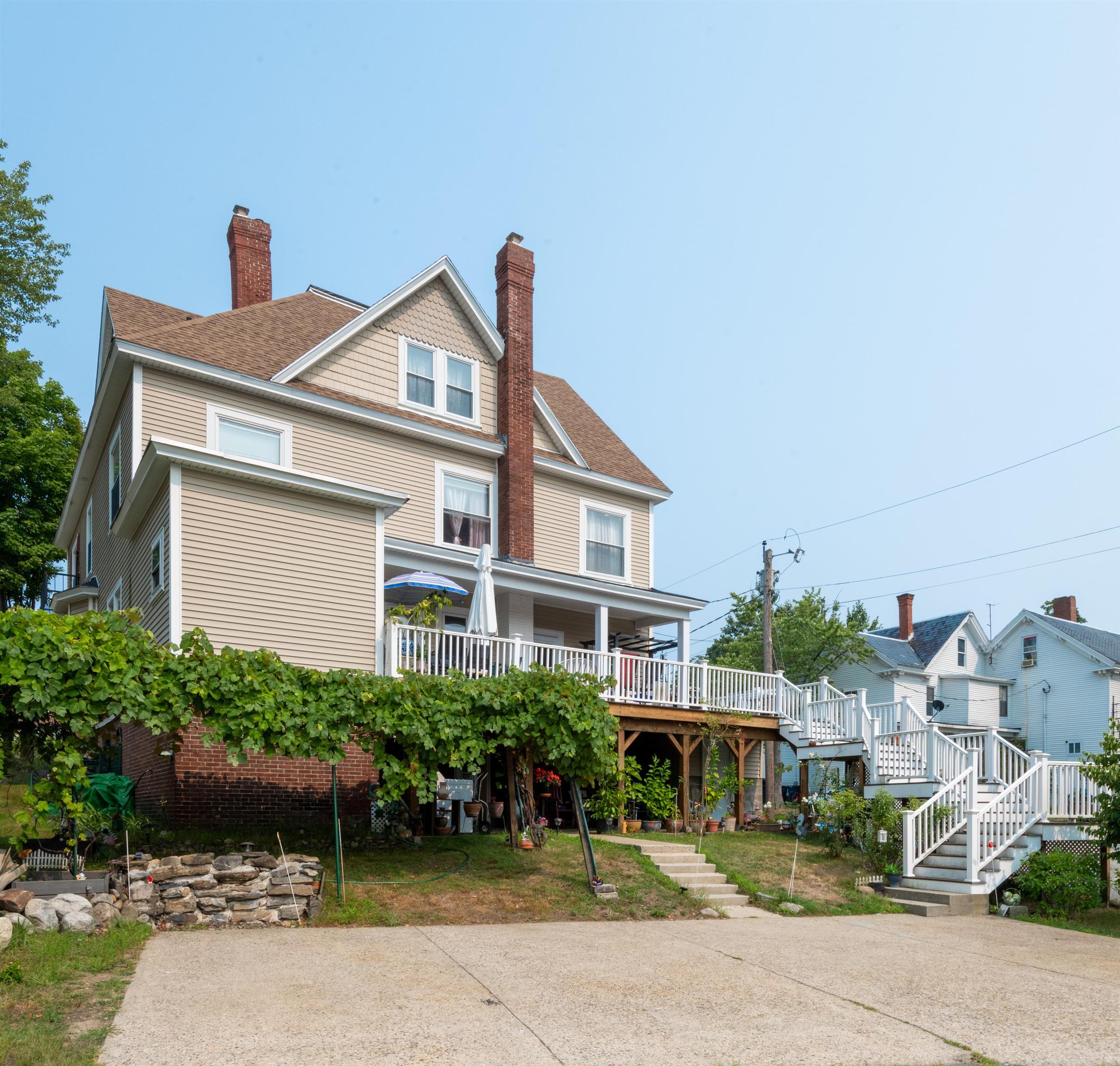 Nashua, New Hampshire, 03064, United States, ,Residential,For Sale,1924179