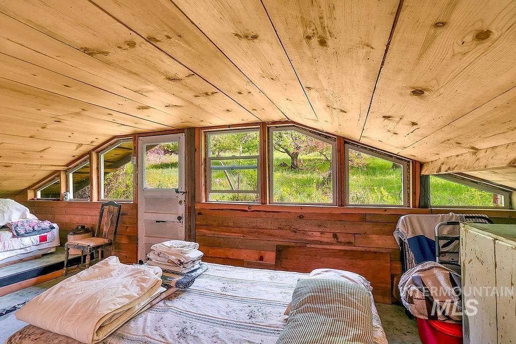 Riggins, Idaho, 83549, United States, 2 Bedrooms Bedrooms, ,1 BathroomBathrooms,Residential,For Sale,1826044