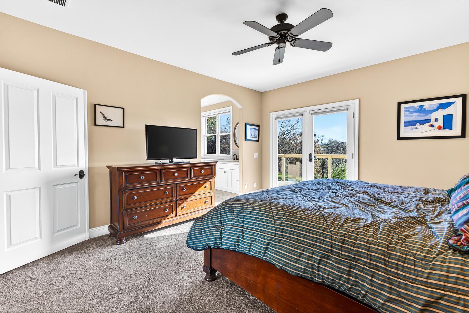 Grass Valley, California, 95949, United States, 3 Bedrooms Bedrooms, ,3 BathroomsBathrooms,Residential,For Sale,2048719