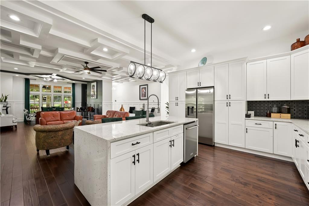 Scottdale, Georgia, 30079, United States, 4 Bedrooms Bedrooms, ,4 BathroomsBathrooms,Residential,For Sale,1911457
