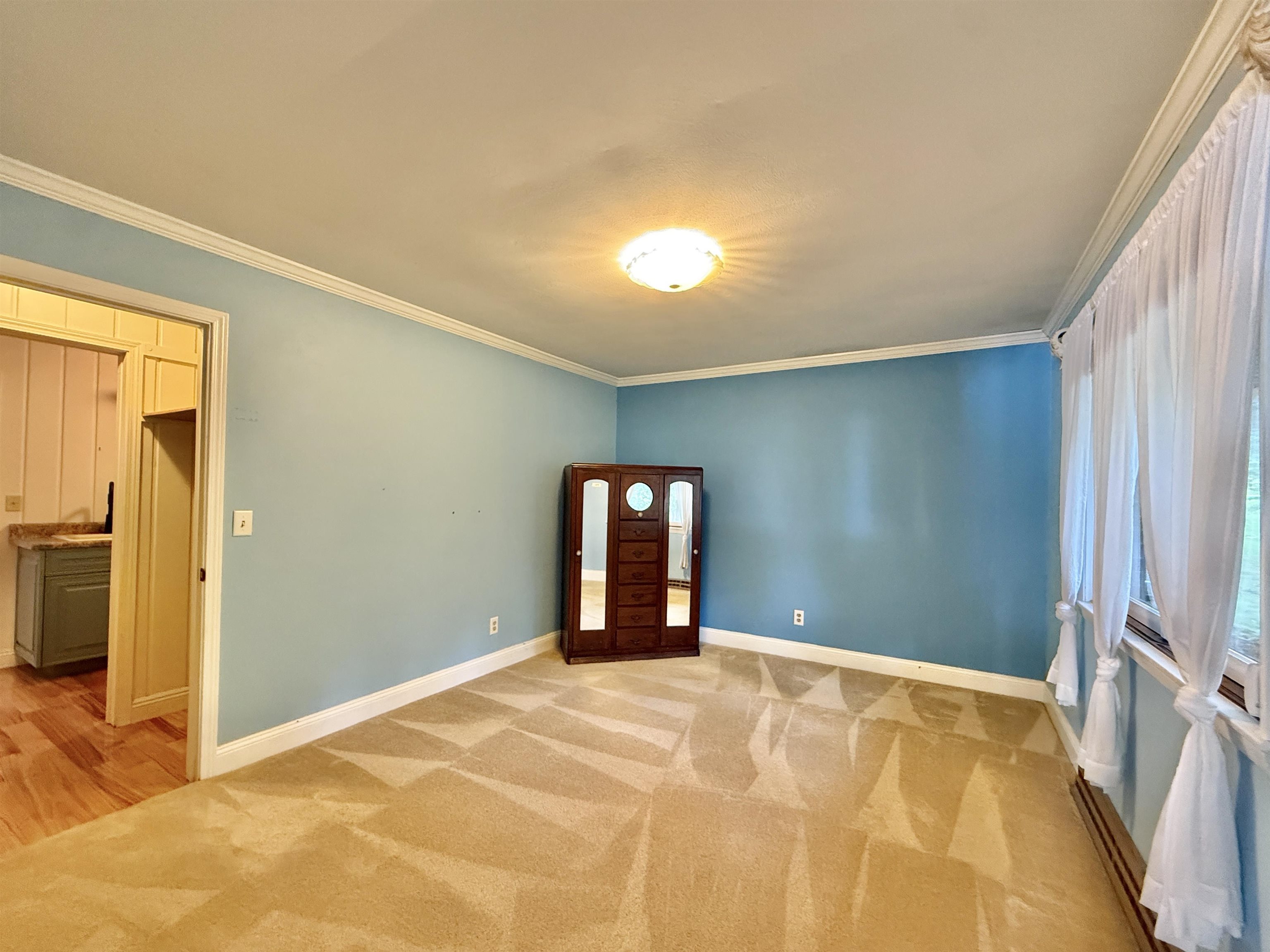 Beloit, Wisconsin, 53511, United States, 4 Bedrooms Bedrooms, ,3 BathroomsBathrooms,Residential,For Sale,1908043