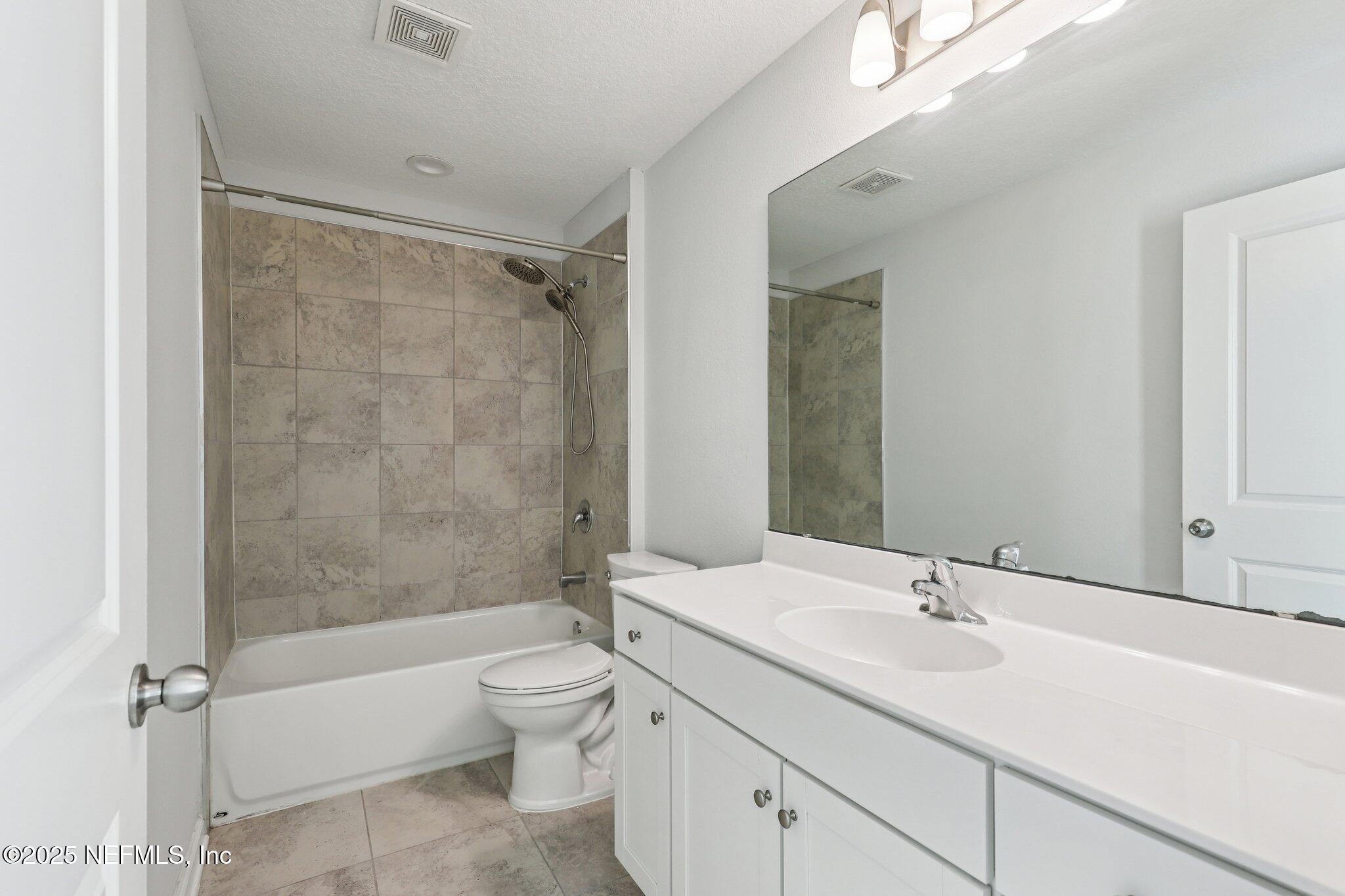 Orange Park, Florida, 32065, United States, 5 Bedrooms Bedrooms, ,4 BathroomsBathrooms,Residential,For Sale,1955378