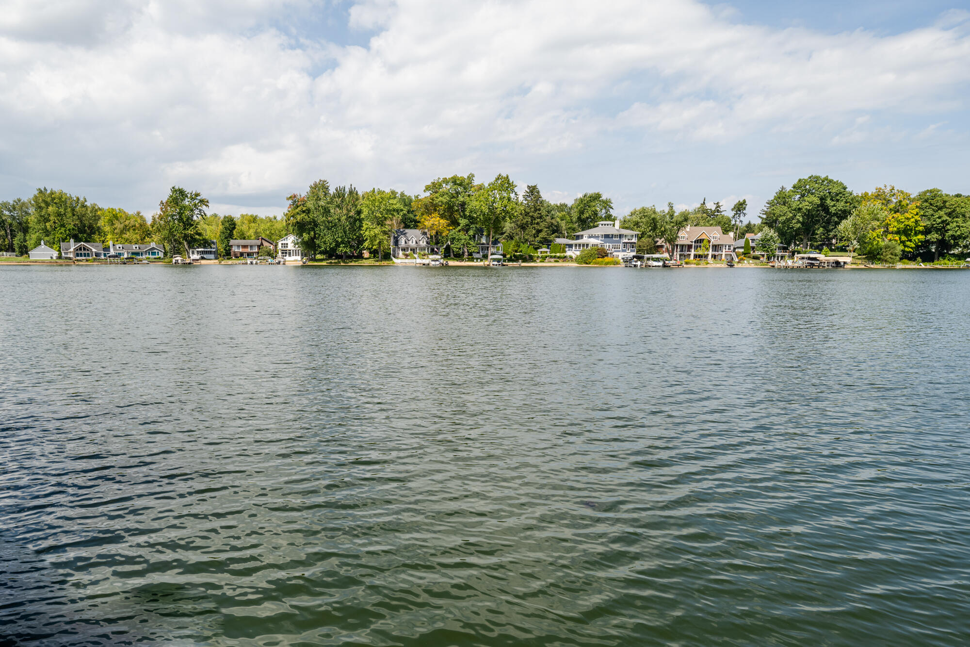 Coloma, Michigan, 49038, United States, 4 Bedrooms Bedrooms, ,6 BathroomsBathrooms,Residential,For Sale,1822414