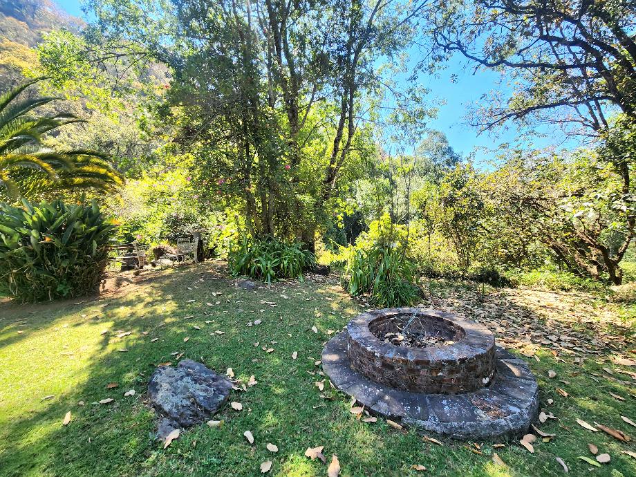 Temascaltepec, Estado de méxico, 51300, Mexico, 7 Bedrooms Bedrooms, ,7 BathroomsBathrooms,Residential,For Sale,1942225