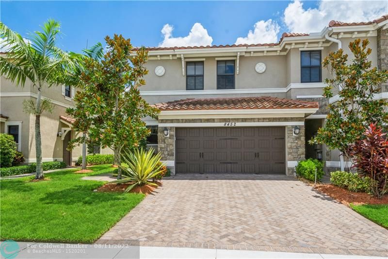 8452 Lake Majesty Ln, Unit #8452, Parkland, Florida, 33076, United States, 3 Bedrooms Bedrooms, ,3 BathroomsBathrooms,Residential,For Sale,8452 Lake Majesty Ln, Unit #8452,1663284