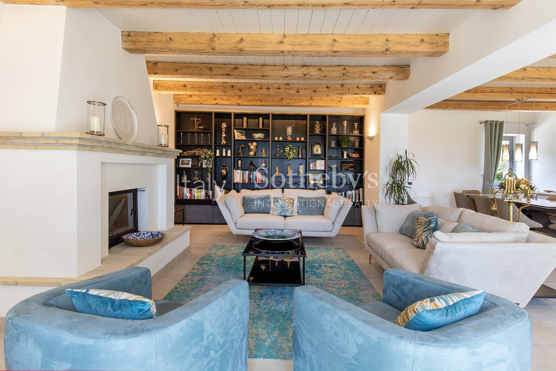  Elegant Restored Farmhouse with Panoramic Views - 物件實景