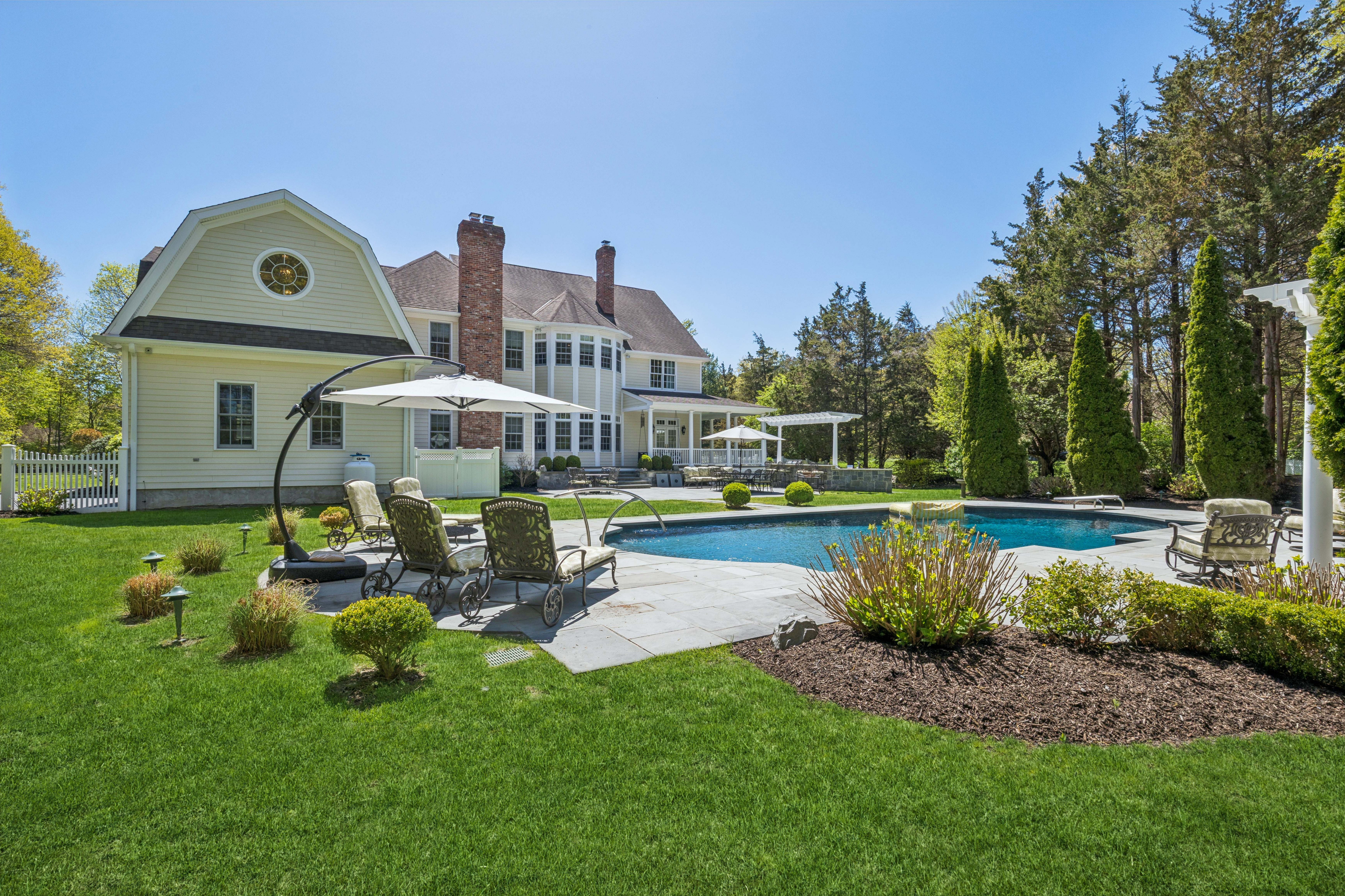  503 Cold Spring Road, Laurel Hollow, NY 11791 - 物件實景
