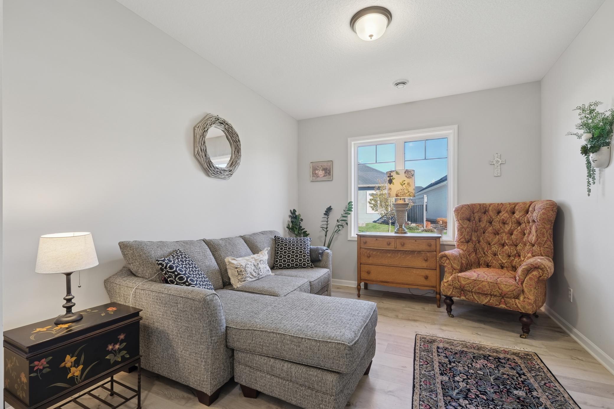 Excelsior, Minnesota, 55331, United States, 2 Bedrooms Bedrooms, ,1 BathroomBathrooms,Residential,For Sale,1988281