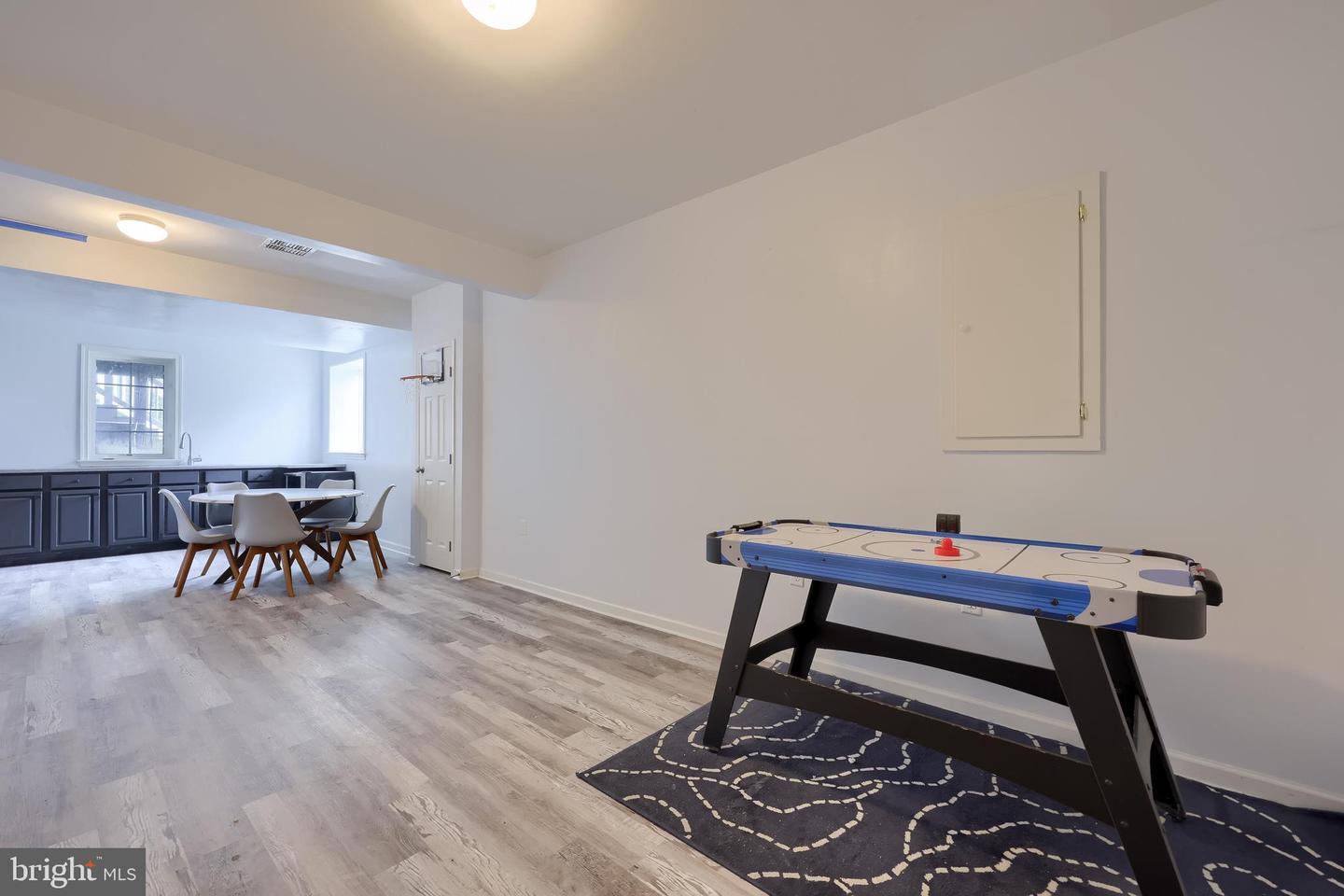Palmyra, Pennsylvania, 17078, United States, 5 Bedrooms Bedrooms, ,3 BathroomsBathrooms,Residential,For Sale,1827180