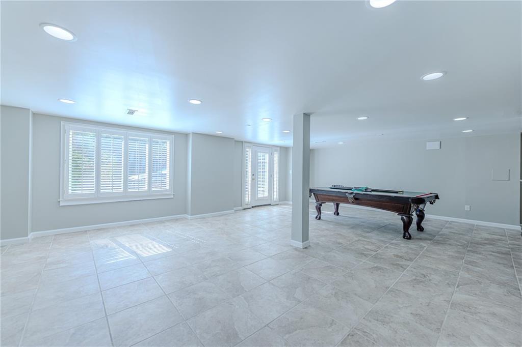 Atlanta, Georgia, 30350, United States, 5 Bedrooms Bedrooms, ,5 BathroomsBathrooms,Residential,For Sale,1987356