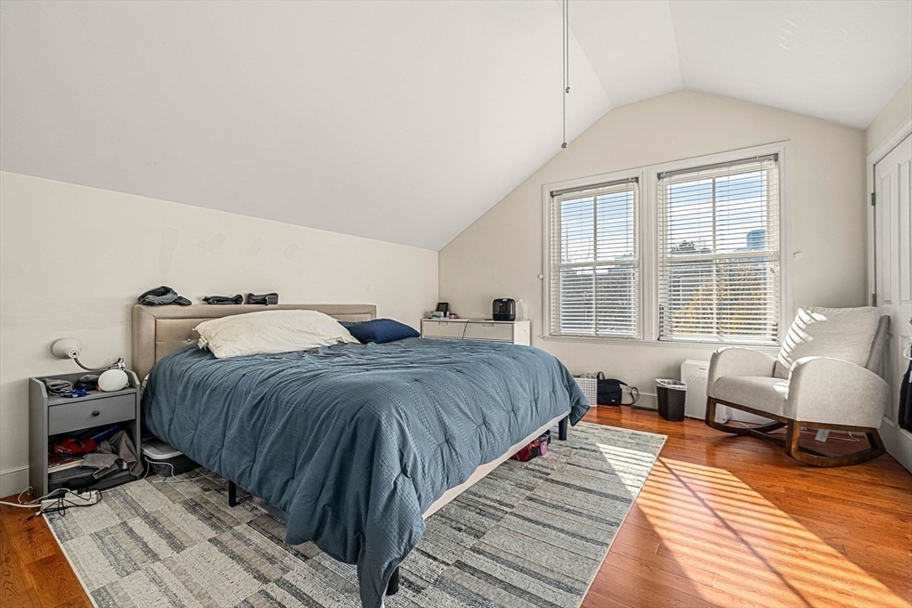 Cambridge, Massachusetts, 02141, United States, 4 Bedrooms Bedrooms, ,3 BathroomsBathrooms,Residential,For Sale,2001905