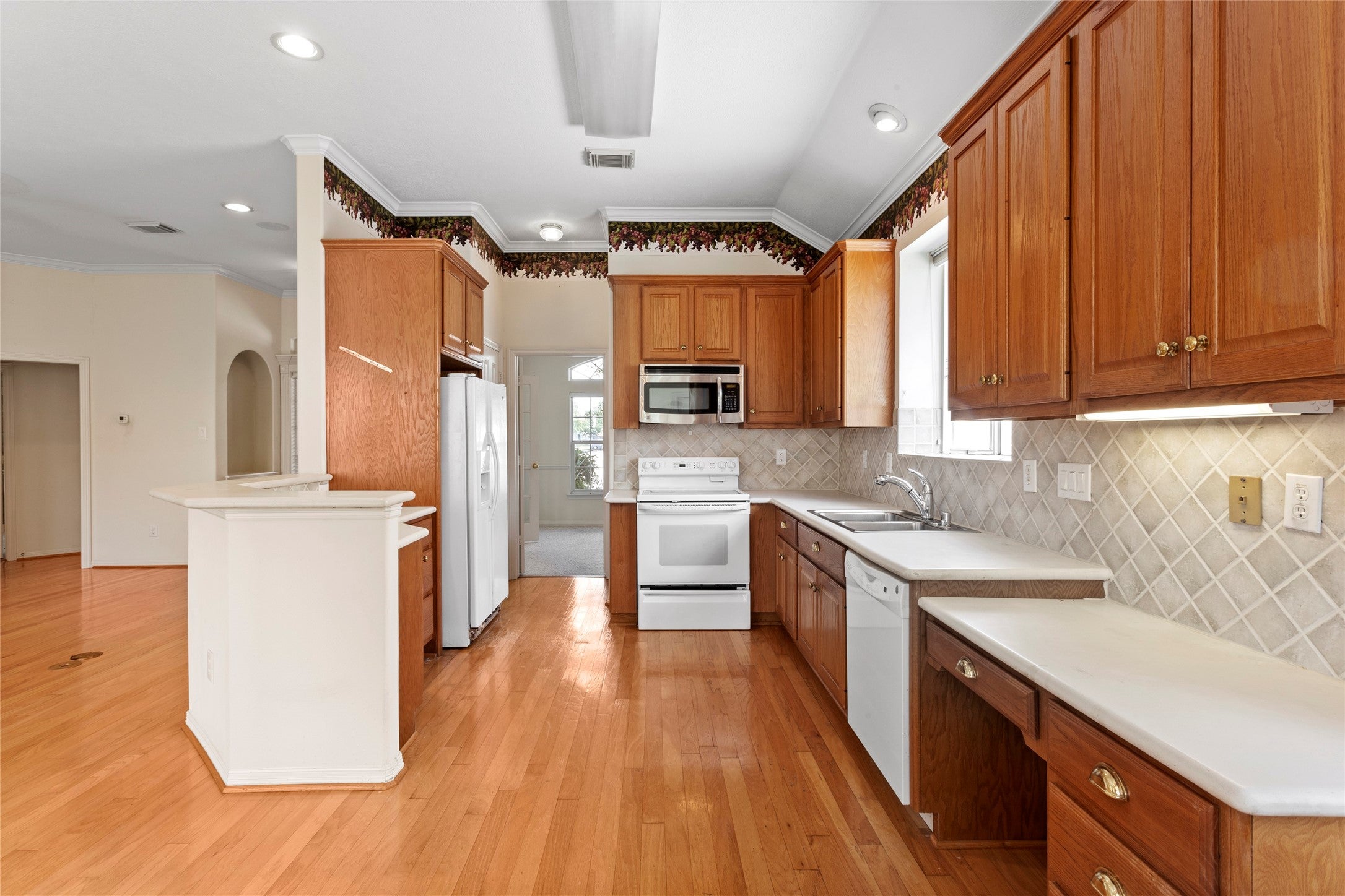Houston, Texas, 77055, United States, 3 Bedrooms Bedrooms, ,2 BathroomsBathrooms,Residential,For Sale,1923474