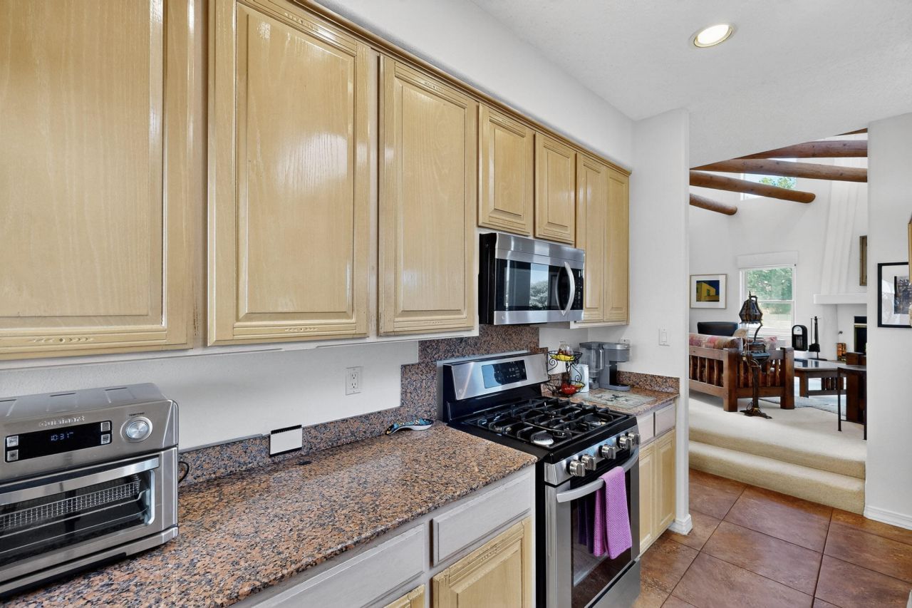 Albuquerque, New Mexico, 87112, United States, 4 Bedrooms Bedrooms, ,3 BathroomsBathrooms,Residential,For Sale,1917546