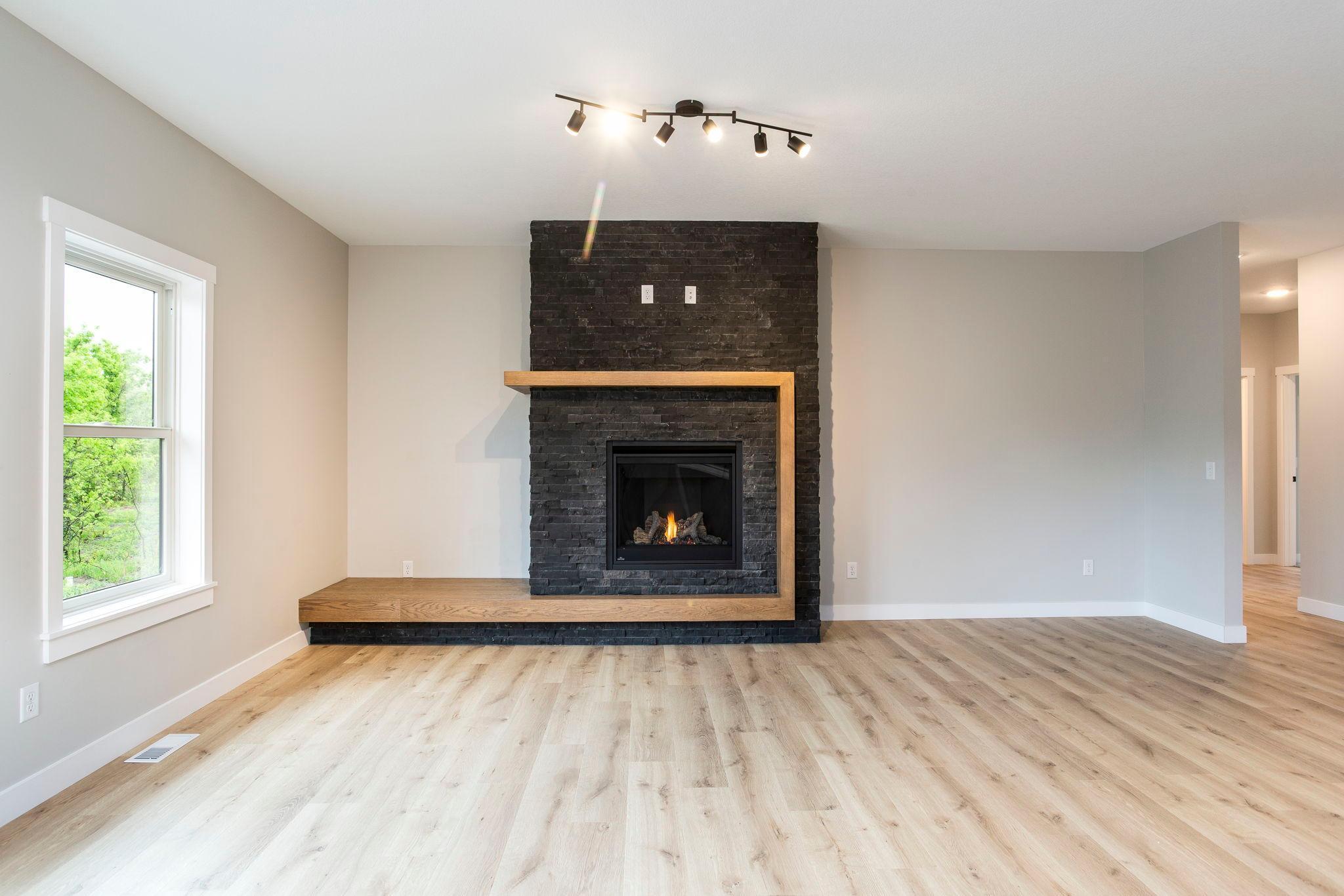 New Richmond, Wisconsin, 54017, United States, 3 Bedrooms Bedrooms, ,2 BathroomsBathrooms,Residential,For Sale,1903402