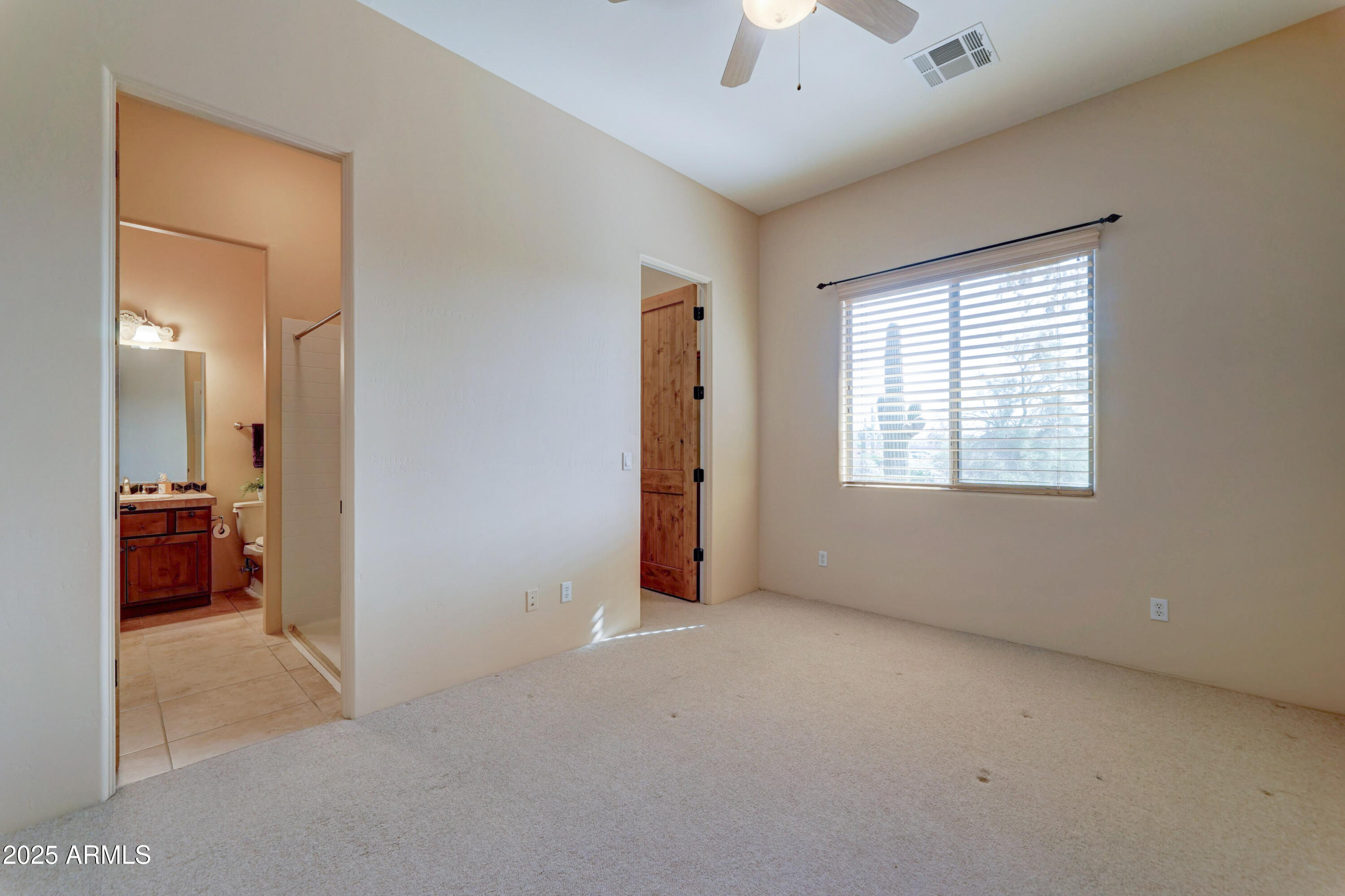 Gold Canyon, Arizona, 85119, United States, 3 Bedrooms Bedrooms, ,2 BathroomsBathrooms,Residential,For Sale,1992820