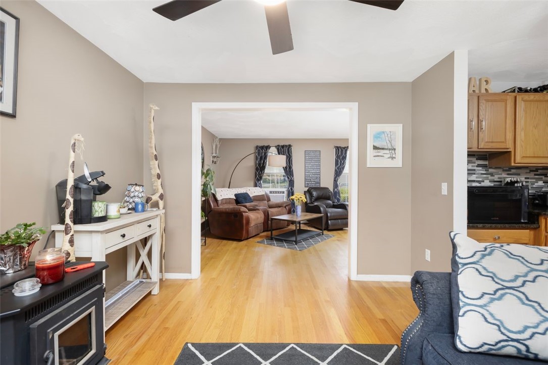 Coventry, Rhode Island, 02816, United States, 3 Bedrooms Bedrooms, ,3 BathroomsBathrooms,Residential,For Sale,1938841