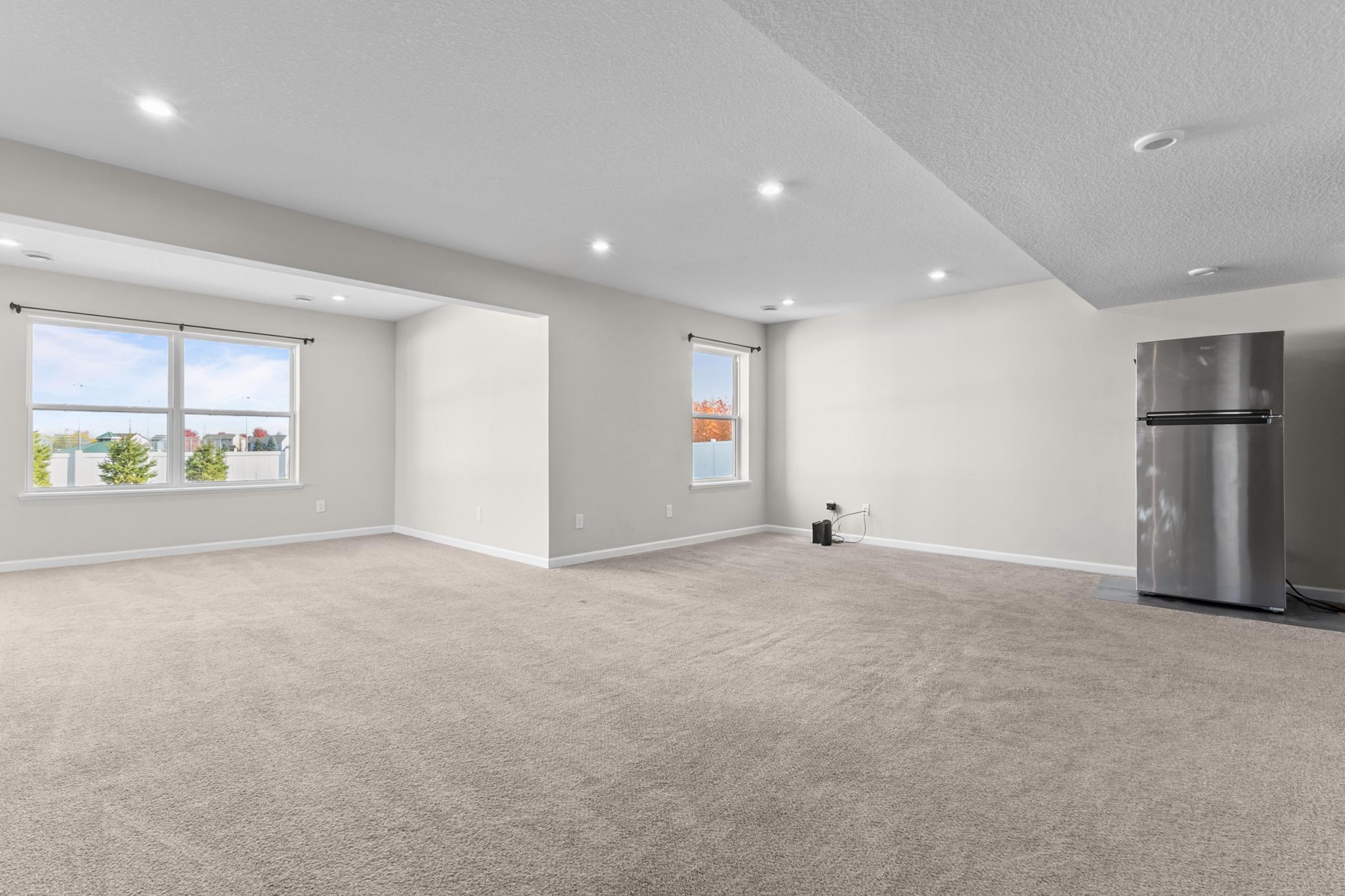 Farmington, Minnesota, 55024, United States, 4 Bedrooms Bedrooms, ,2 BathroomsBathrooms,Residential,For Sale,1991916