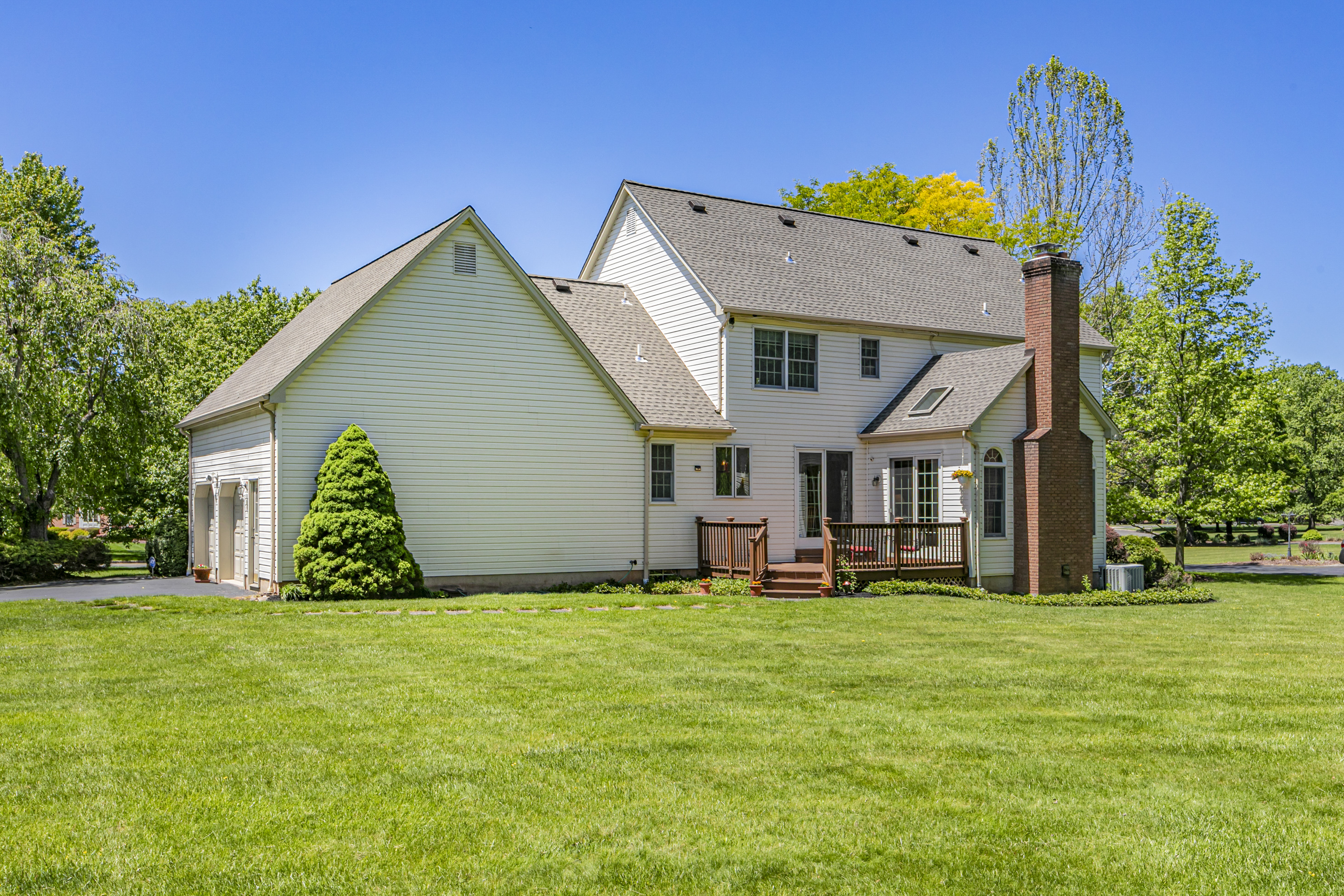 Spacious Colonial Near Princeton in Established Montgomery Neighborhood - 物件實景