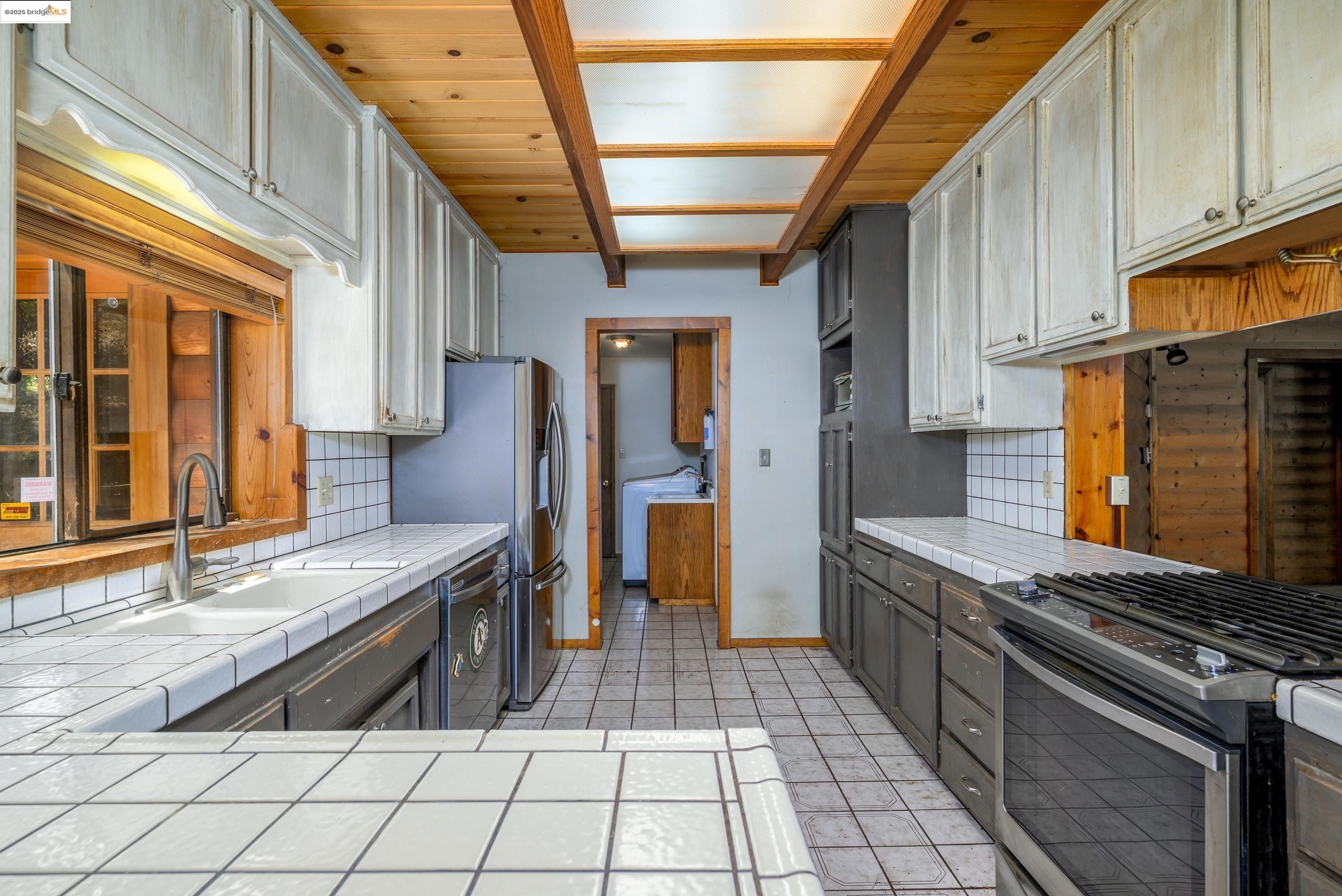 Twain Harte, California, 95383, United States, 5 Bedrooms Bedrooms, ,3 BathroomsBathrooms,Residential,For Sale,1945017