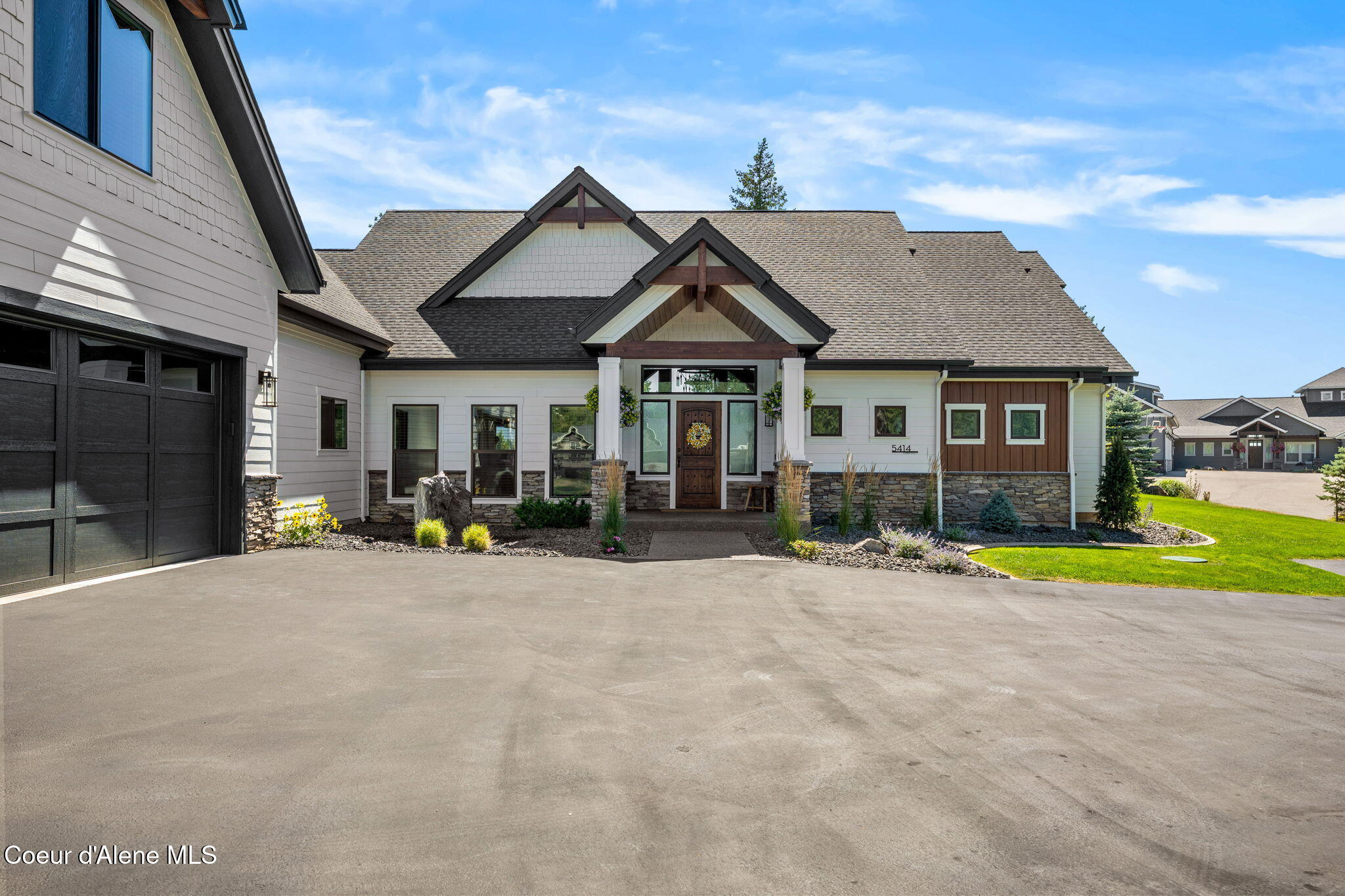 Coeur d'Alene, Idaho, 83814, United States, 3 Bedrooms Bedrooms, ,3 BathroomsBathrooms,Residential,For Sale,1976305