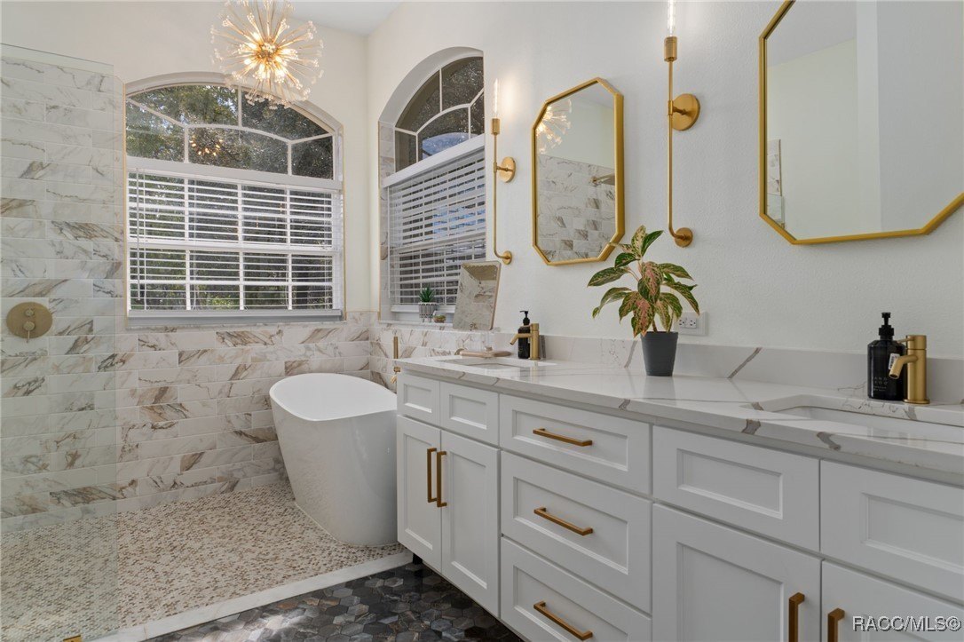 Beverly Hills, Florida, 34465, United States, 3 Bedrooms Bedrooms, ,2 BathroomsBathrooms,Residential,For Sale,1976634