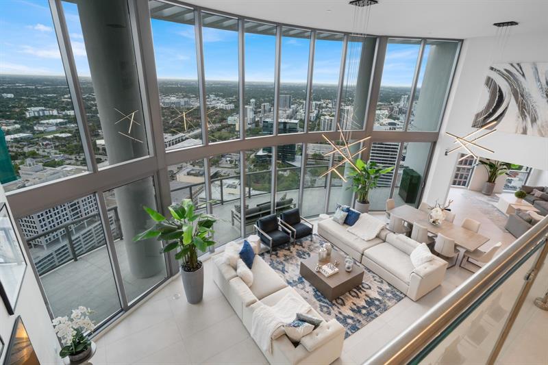 Fort Lauderdale, Florida, 33301, United States, 5 Bedrooms Bedrooms, ,7 BathroomsBathrooms,Residential,For Sale,1940975